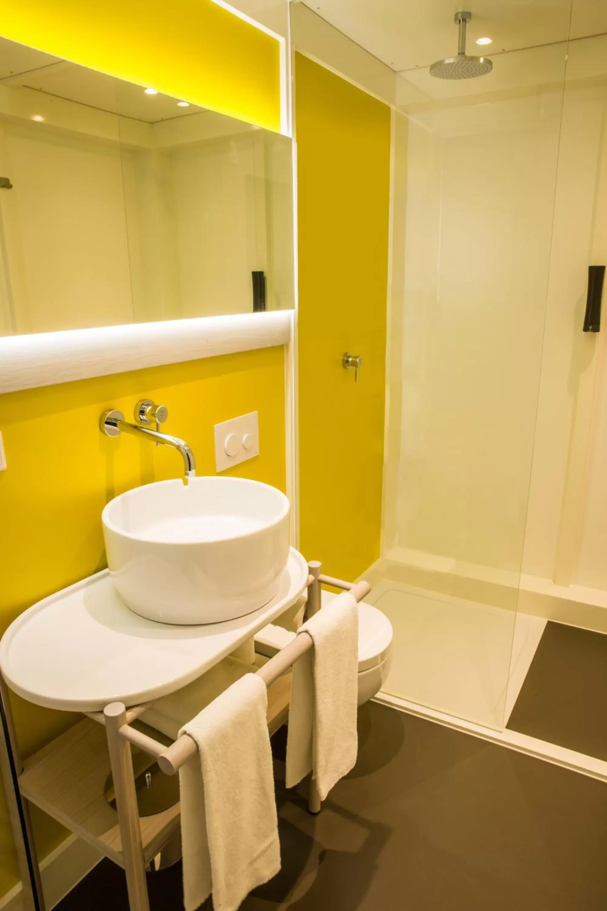 Bathroom in Qbic Amsterdam WTC Bathroom in Qbic Amsterdam WTC