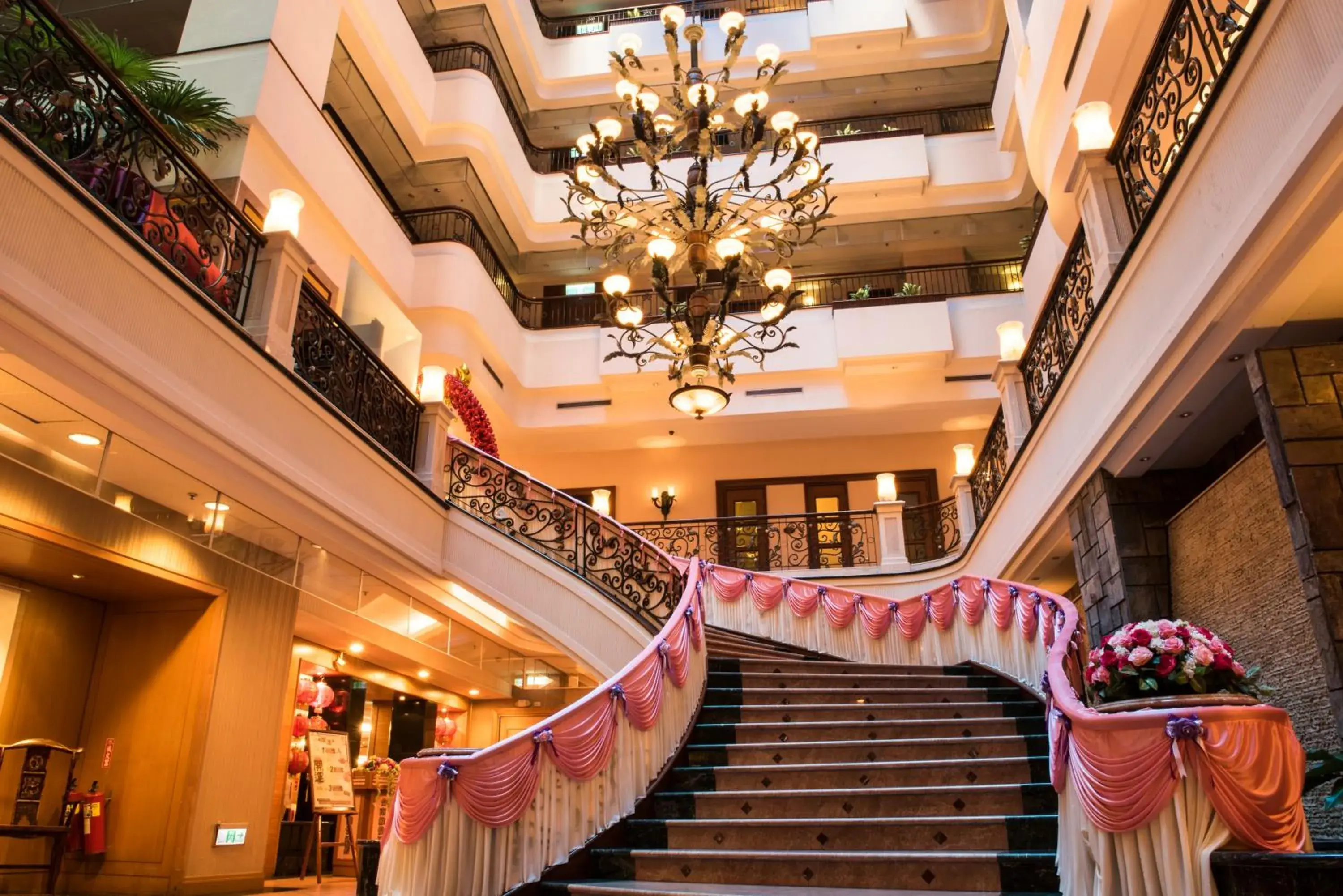 Decorative detail, Lobby/Reception in Wei-Yat Grand Hotel