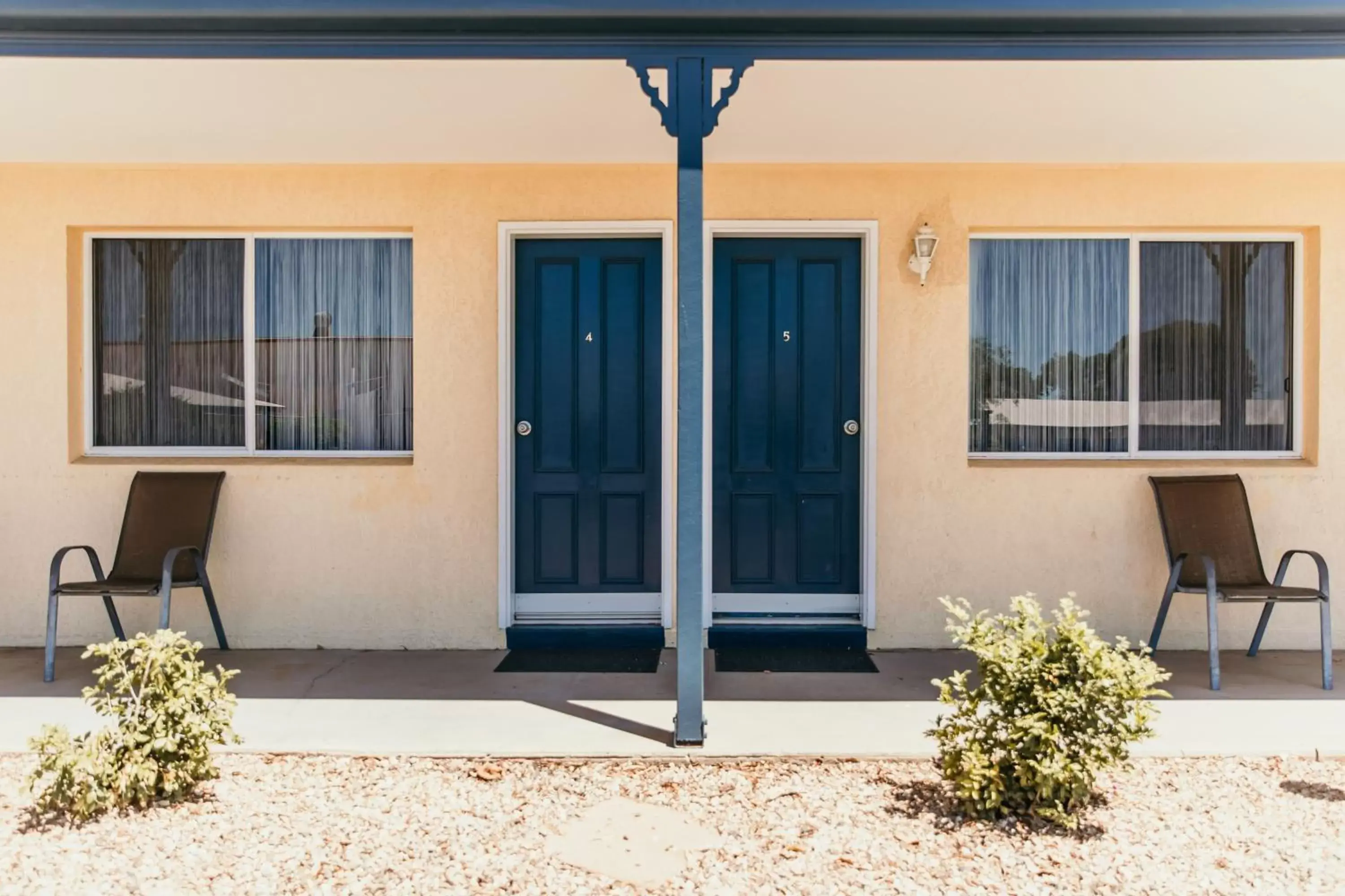 Property building in Outback Motel Mt Isa
