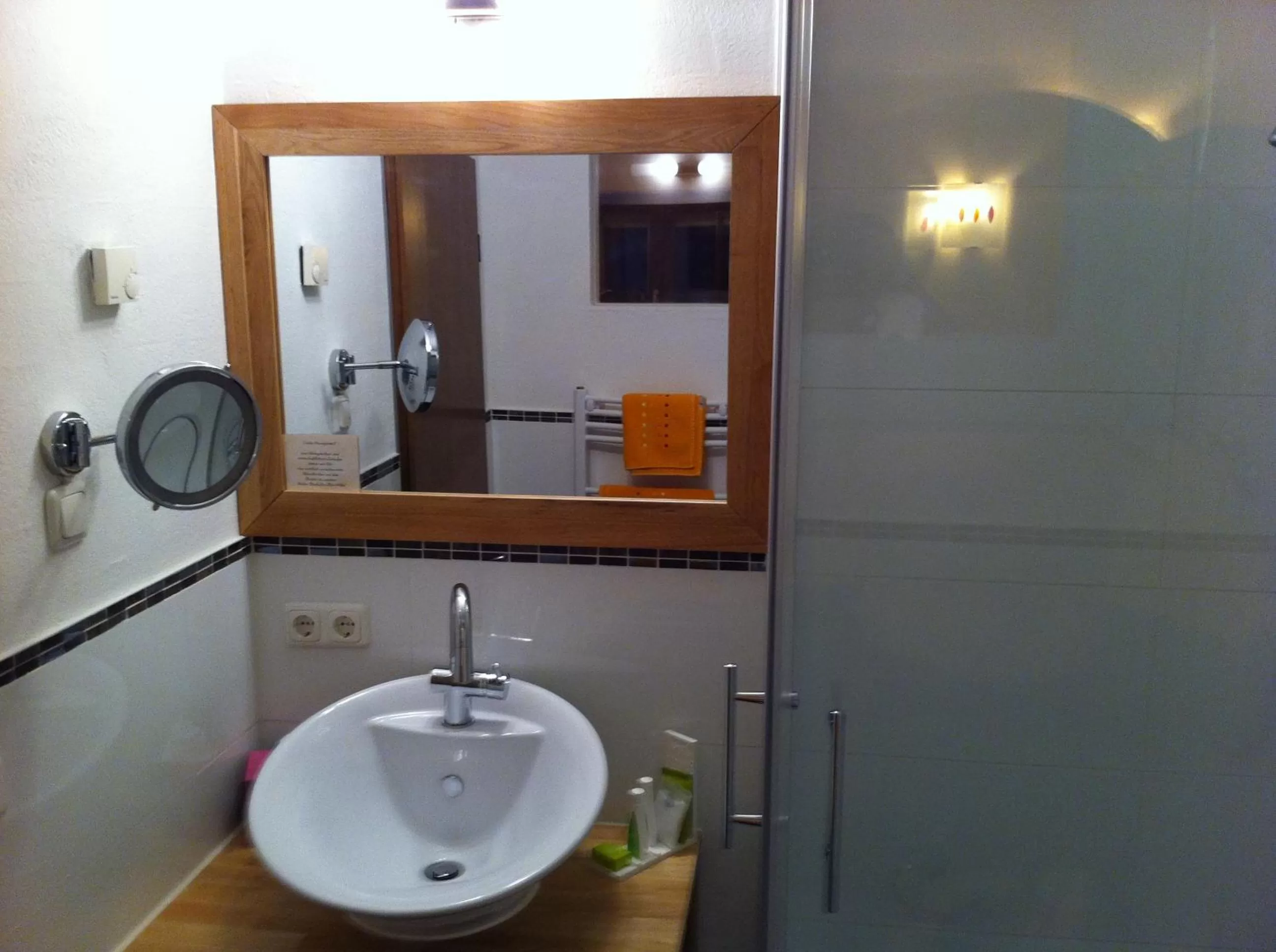 Bathroom in BIO Hotel Bayerischer Wirt Augsburg