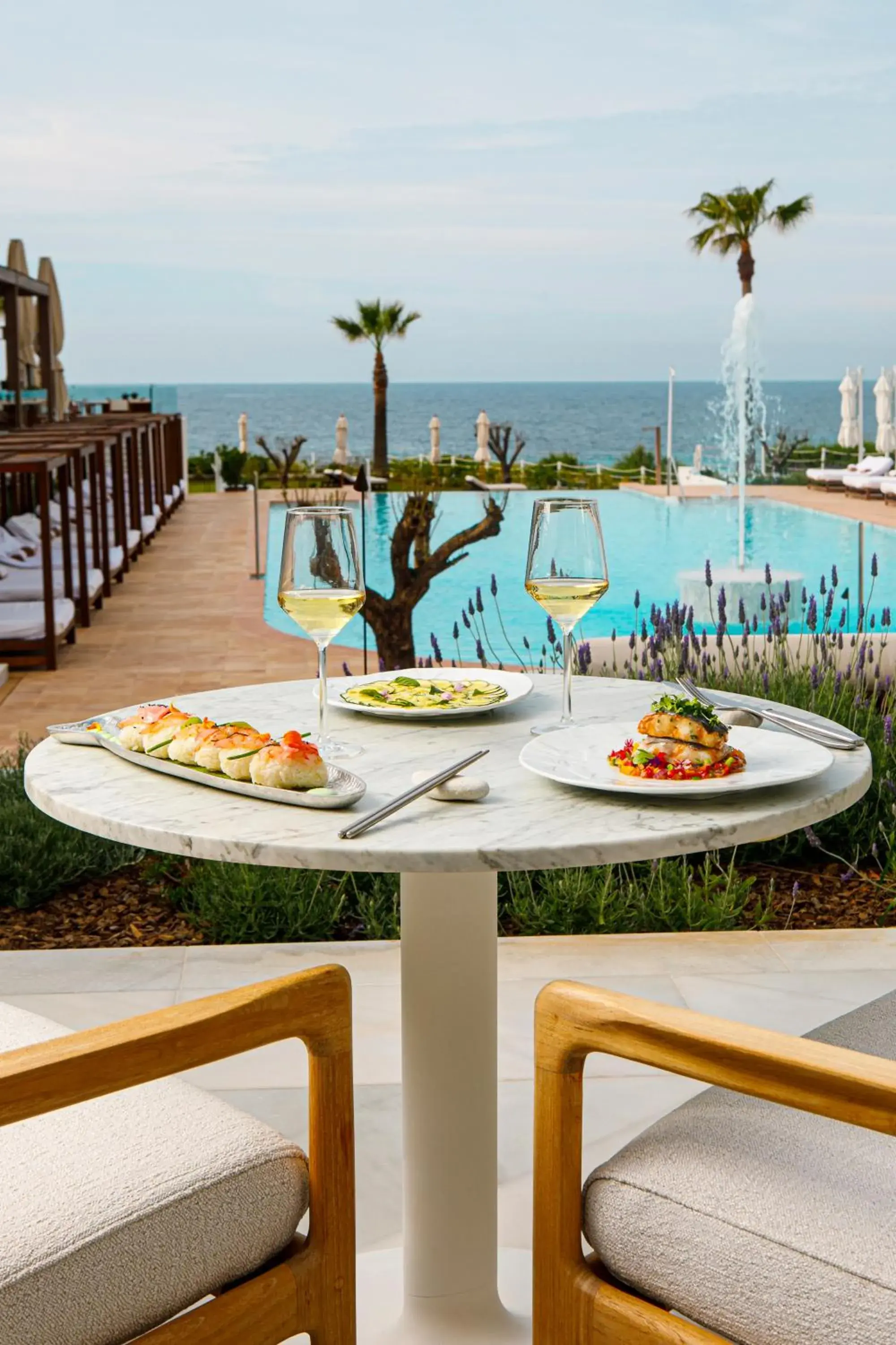 Restaurant/places to eat, Pool View in Villa Le Blanc, a Gran Melia Hotel - The Leading Hotels of The World