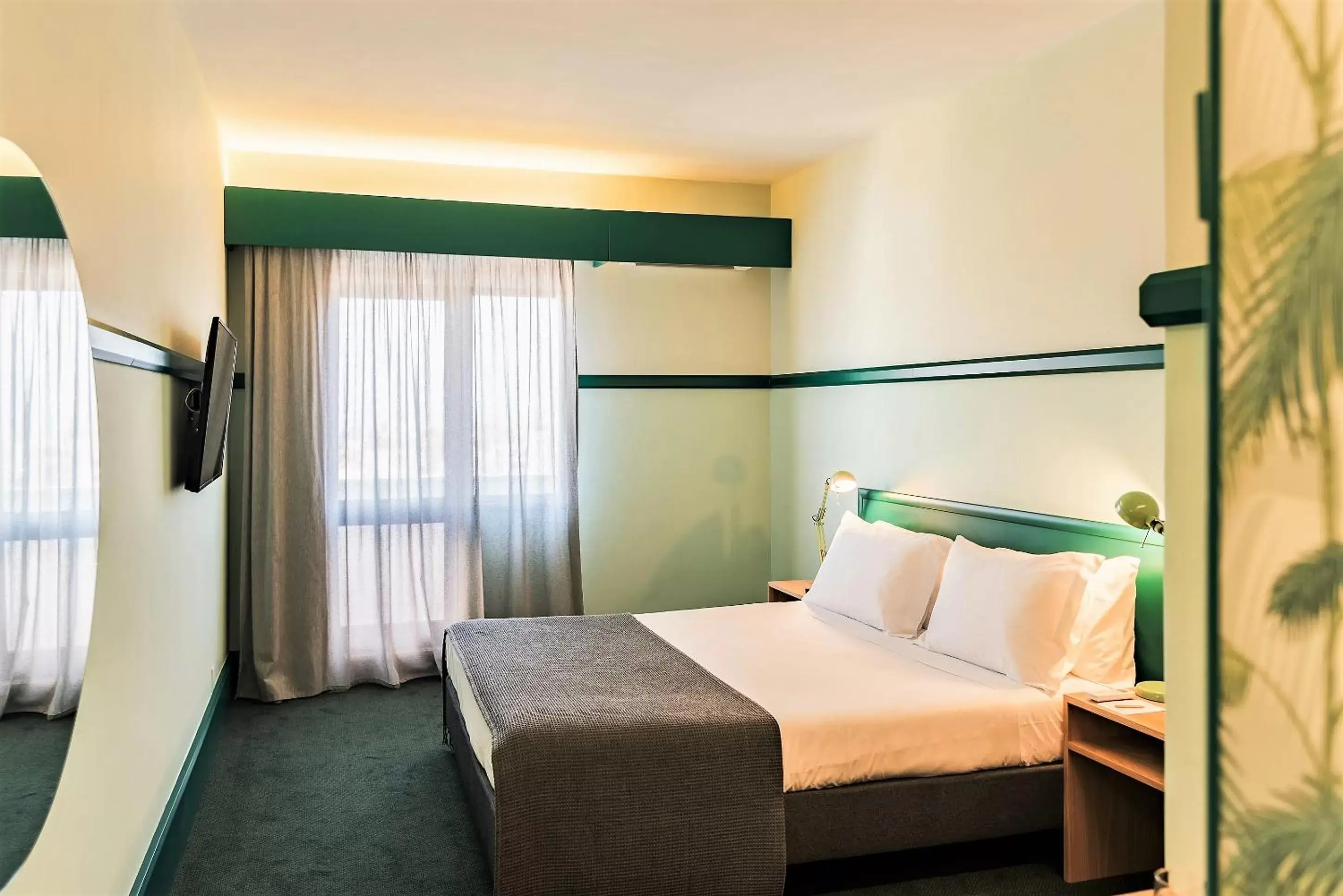Bed in Amazonia Lisboa Hotel