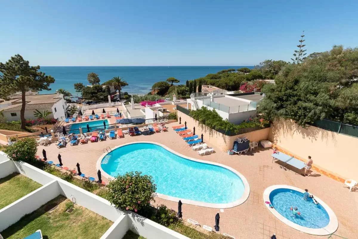 Sea view, Pool View in Apartamentos Do Parque