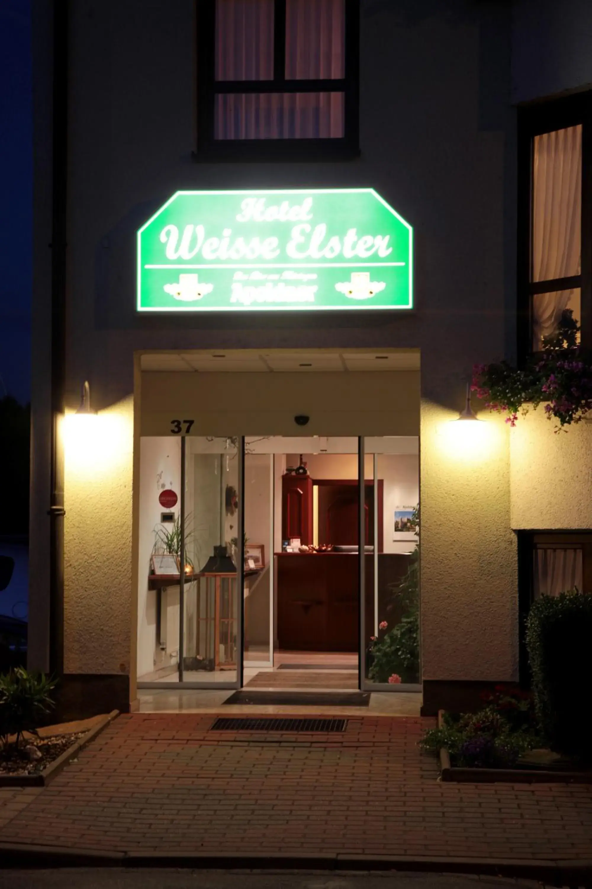 Lobby or reception in Hotel Weisse Elster