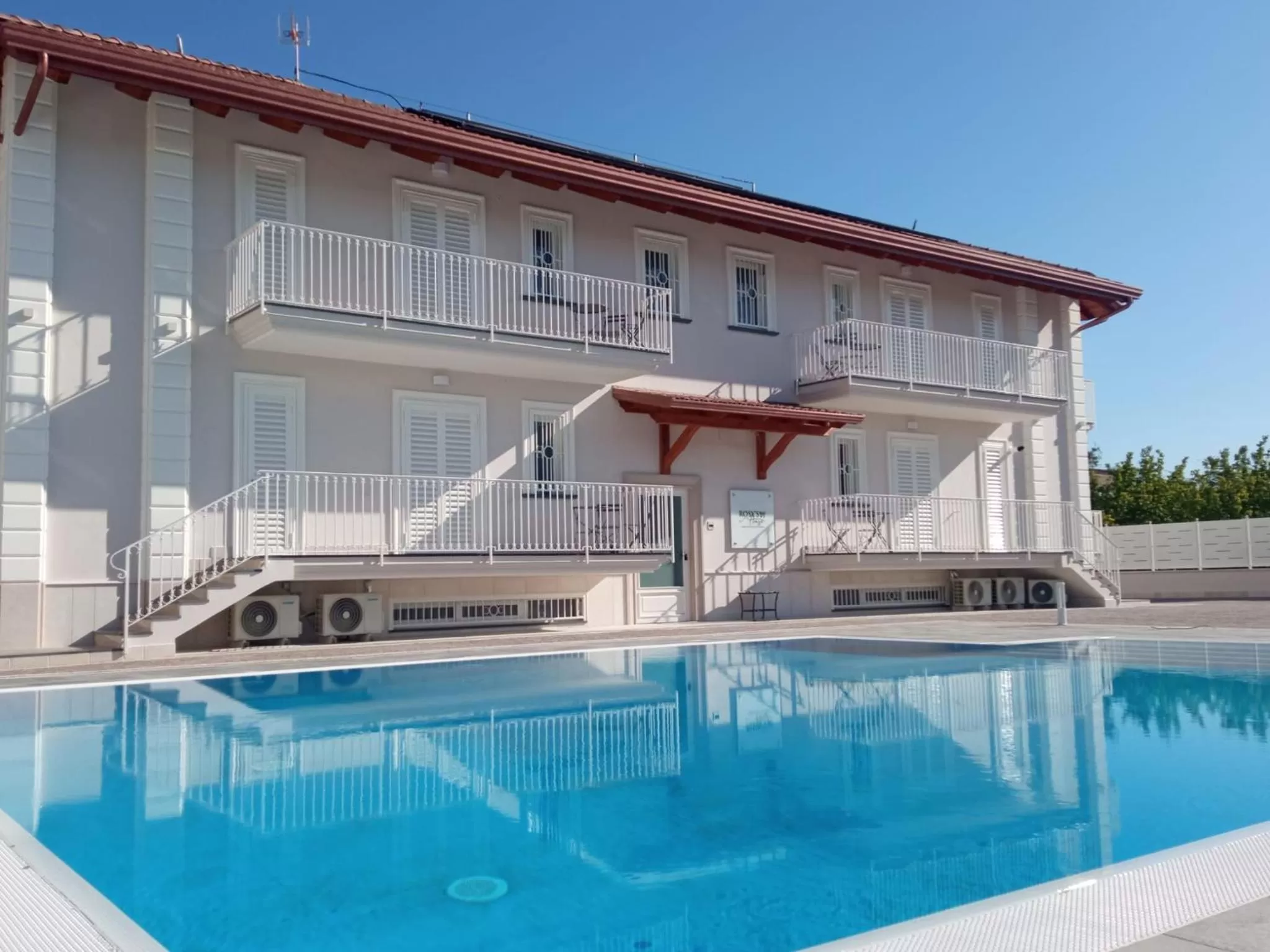Property building, Swimming Pool in Rosy's House