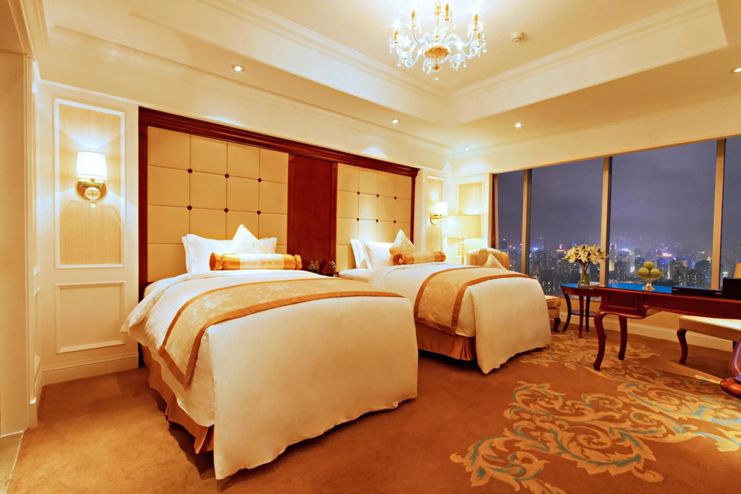 Bedroom, Bed in Guiyang Kempinski Hotel