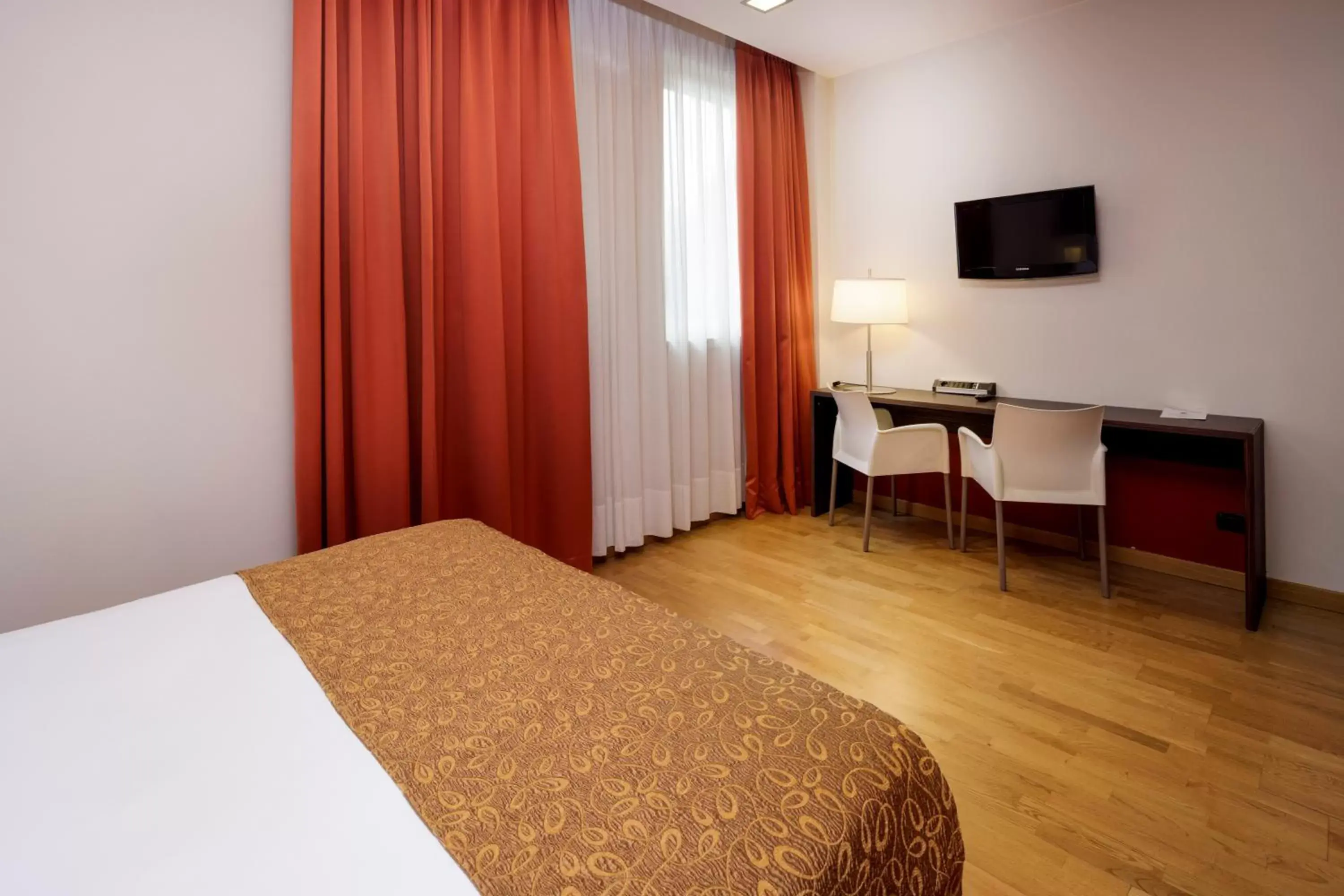 Bed in Best Western Falck Village Milano Sesto