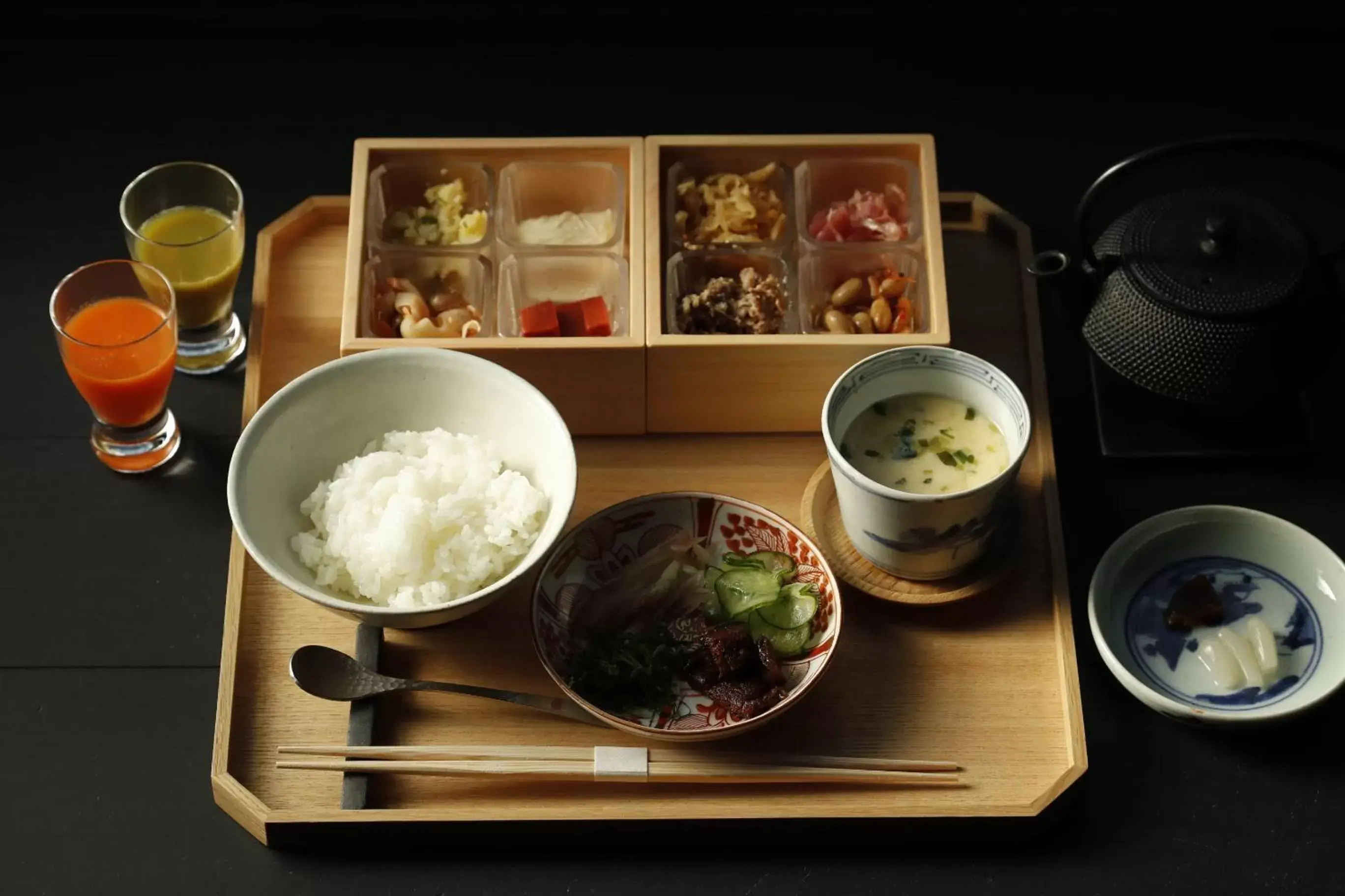 Breakfast in Hotel Koo Otsuhyakucho