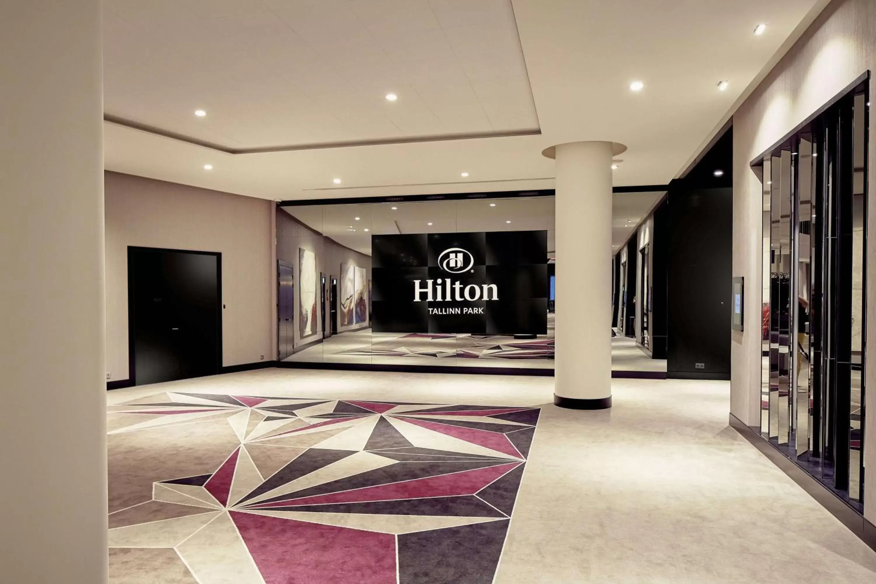 Meeting/conference room, Lobby/Reception in Hilton Tallinn Park