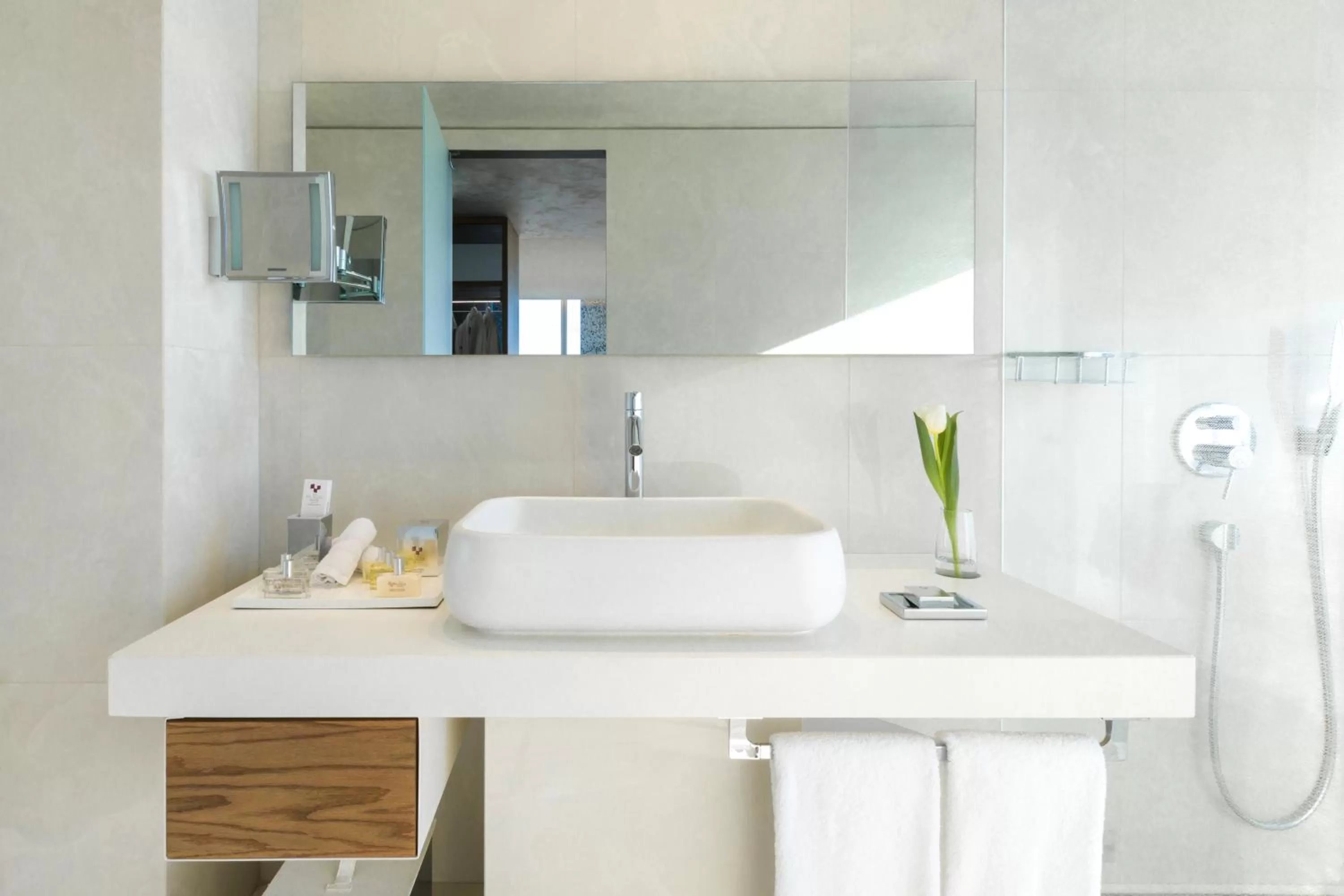 Bathroom in Maritim Hotel Plaza Tirana