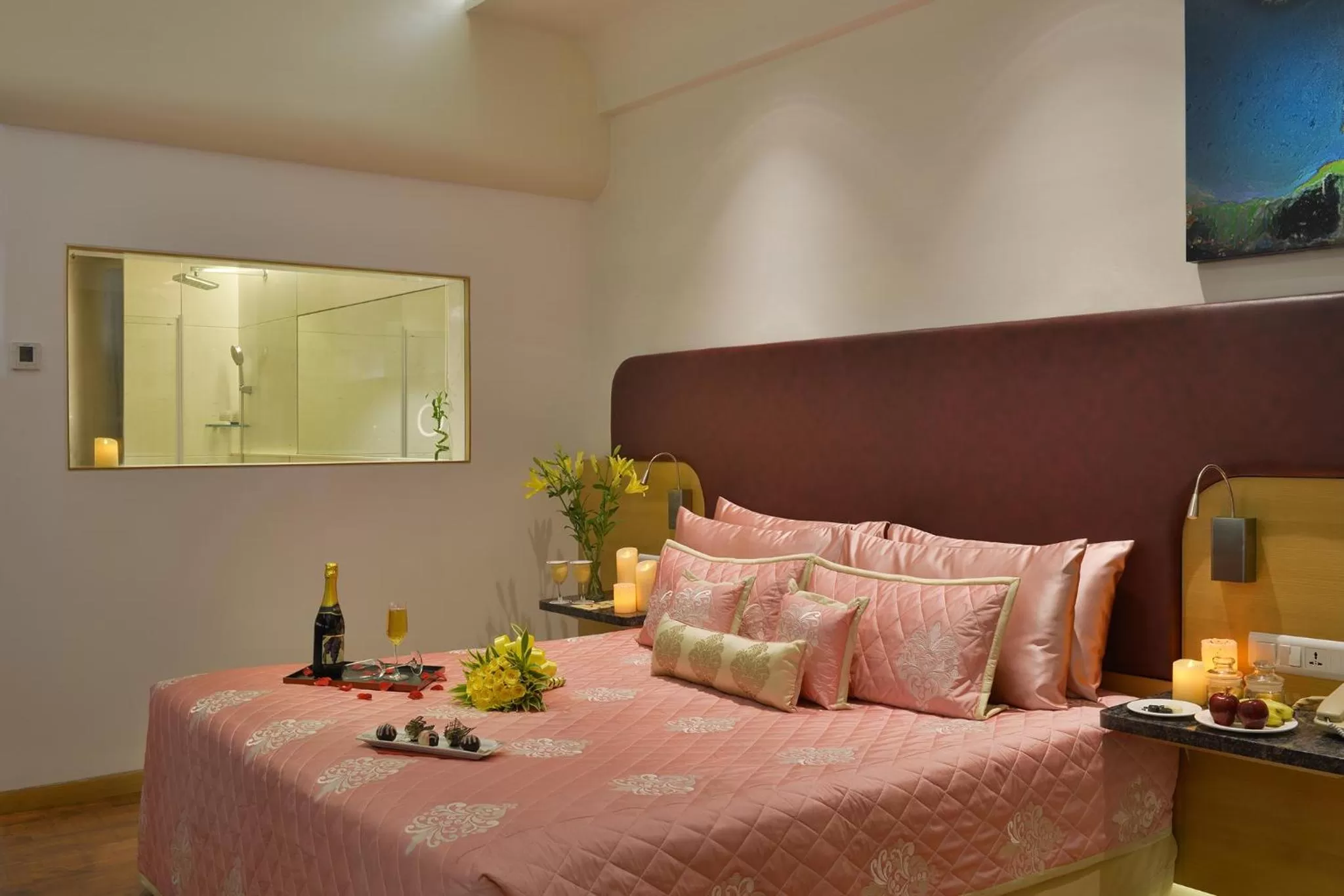 Food and drinks, Bed in Vivanta Vadodara