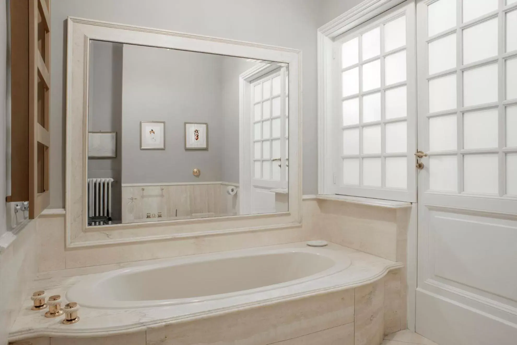 Bathroom in Vittoria - house of charme