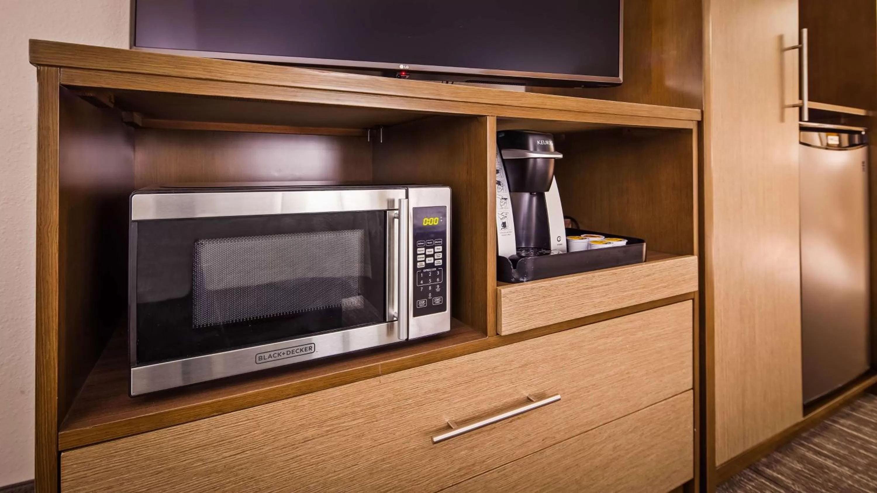 Photo of the whole room in Best Western Plus Hudson I-94