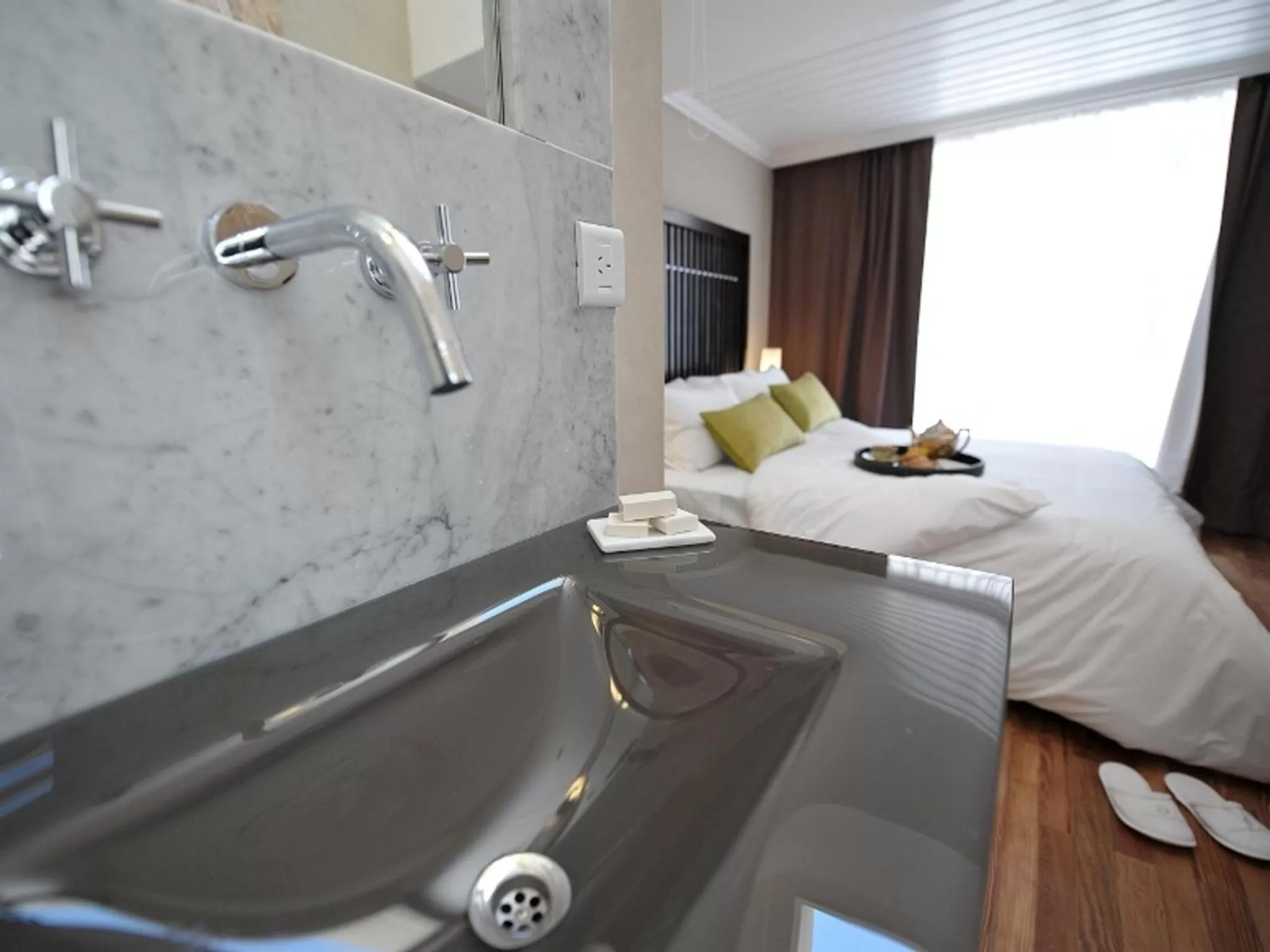 Bathroom in Patios de San Telmo