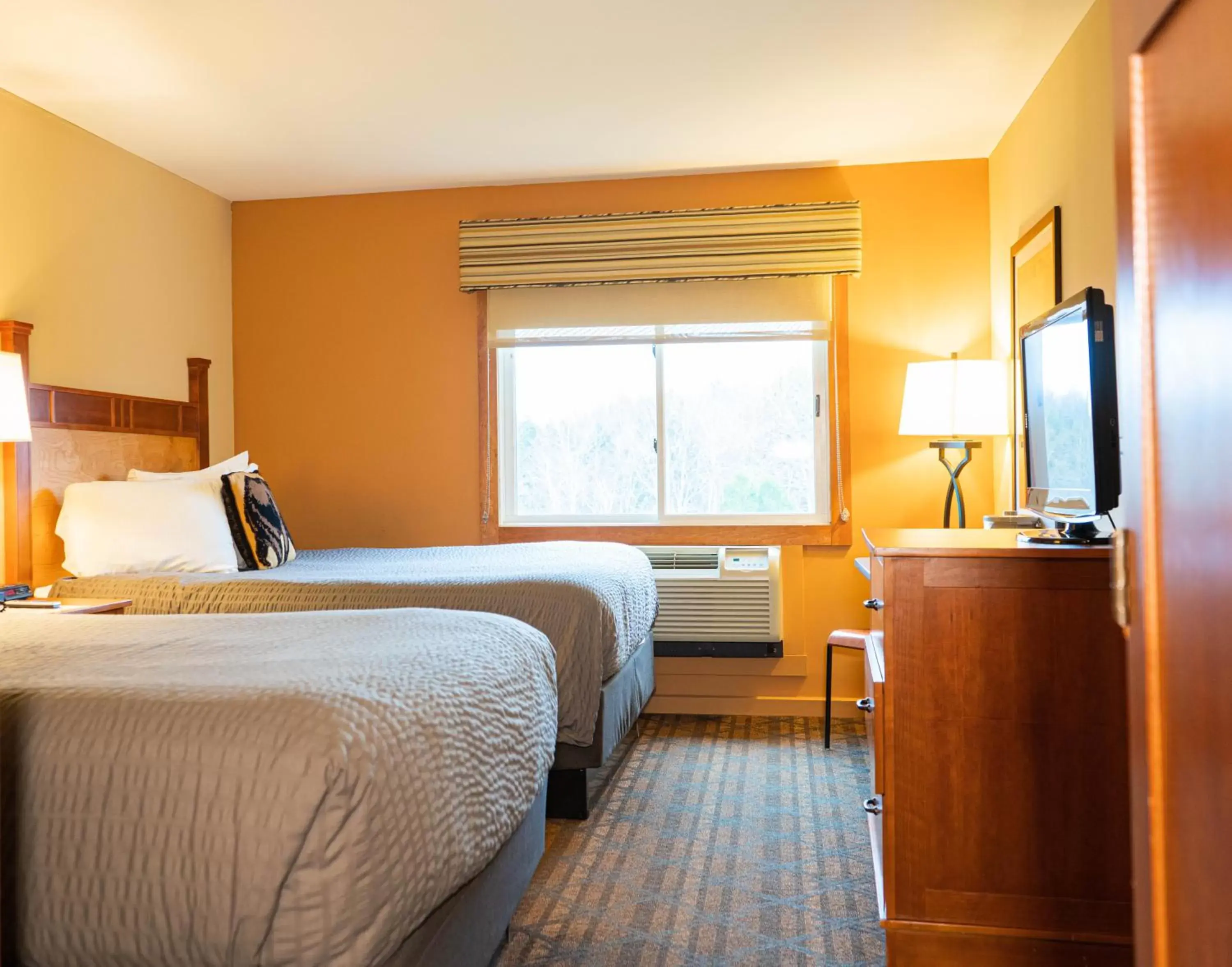 Photo of the whole room in The Black Bear Lodge at Stratton Mountain Resort