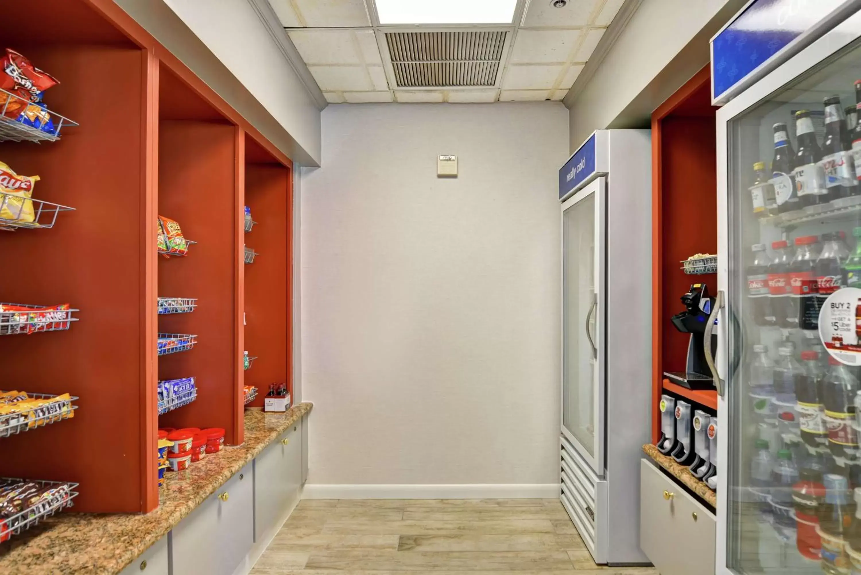 Restaurant/places to eat in Hilton Garden Inn Mobile East Bay / Daphne Restaurant/places to eat in Hilton Garden Inn Mobile East Bay / Daphne