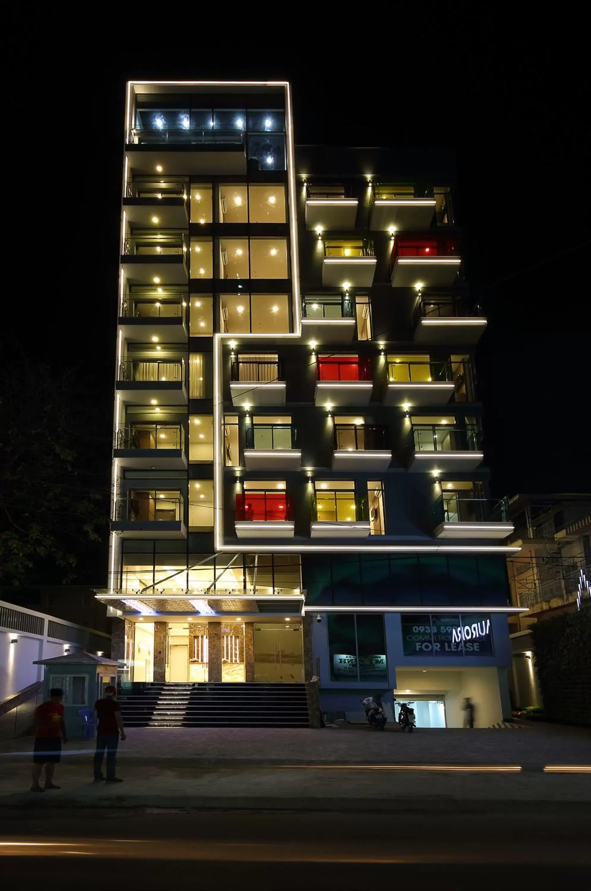 Property building in Aurora Western Village Property building in Aurora Western Village