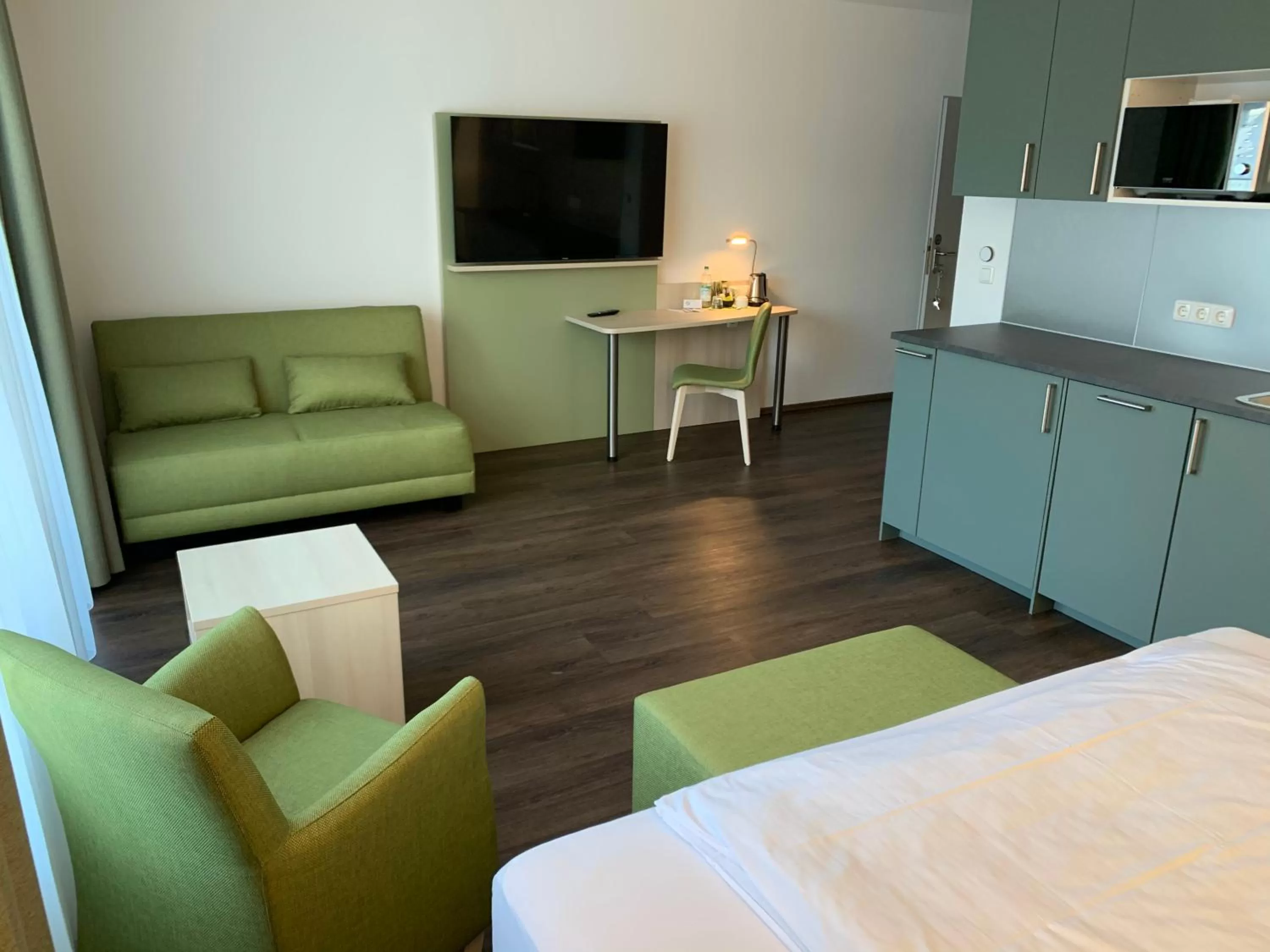 Seating area, Bed in Marias Inn - Bed & Breakfast