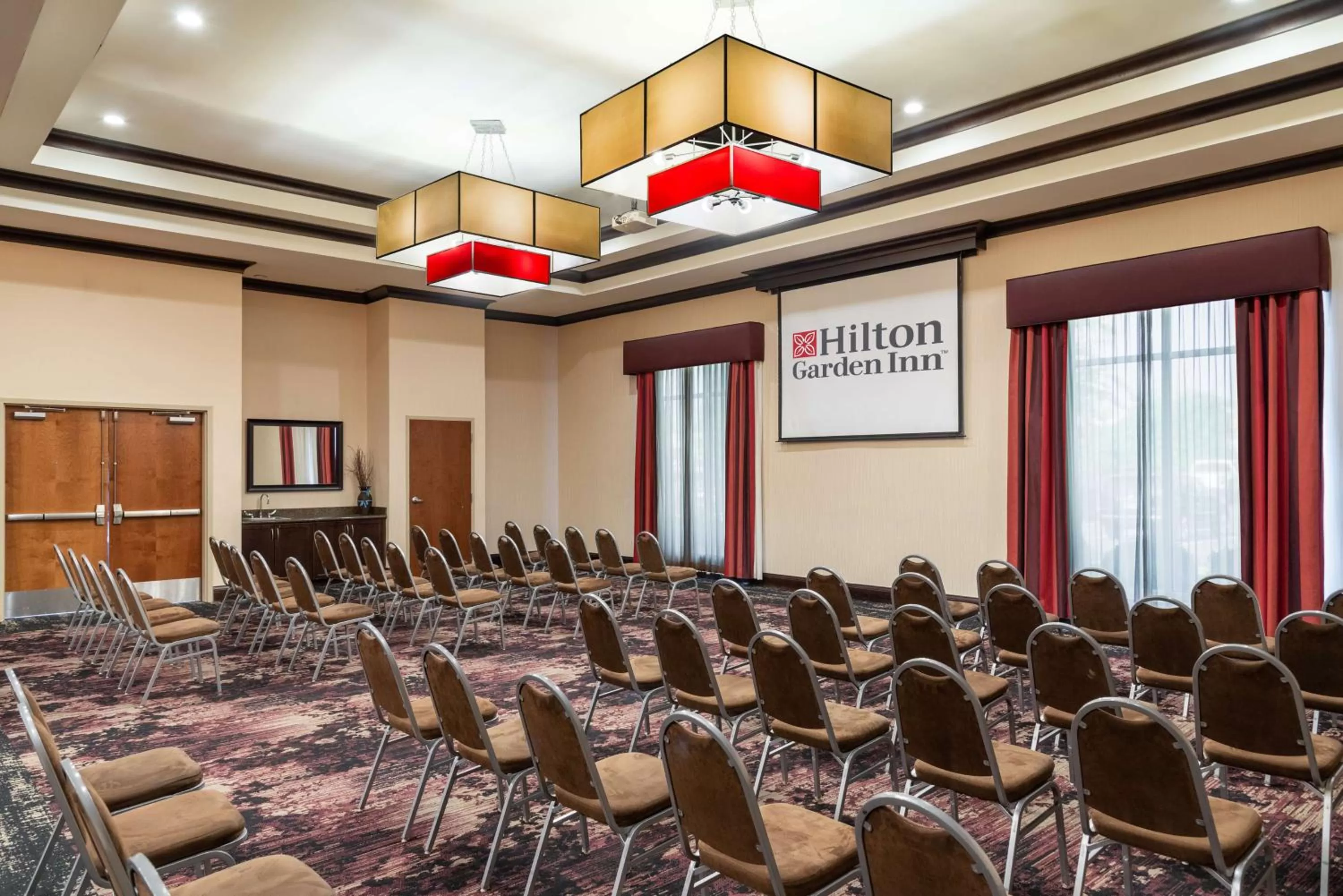Meeting/conference room in Hilton Garden Inn North Little Rock