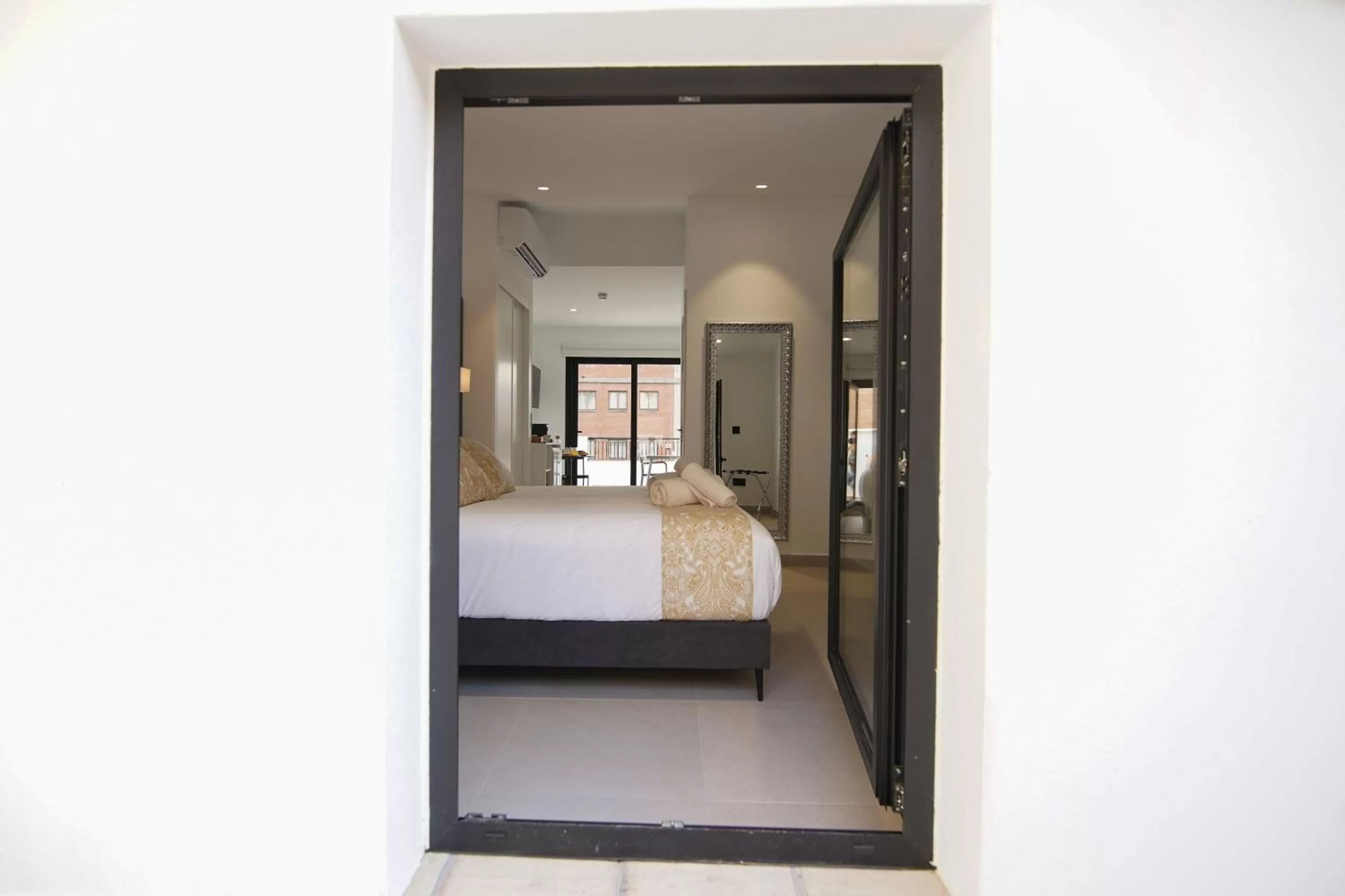 Bed in BET Apartments - Suites Puerto Valencia