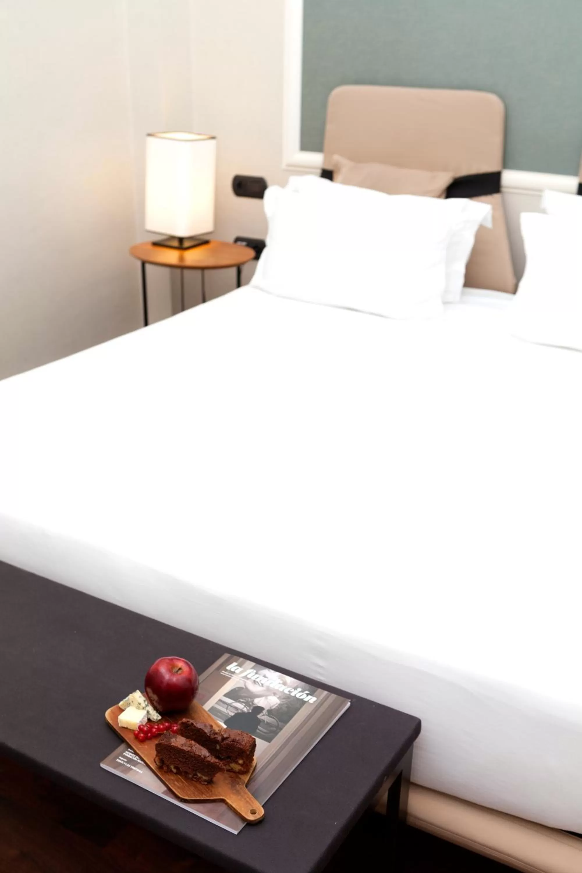 Bedroom, Bed in Hotel Sardinero Madrid