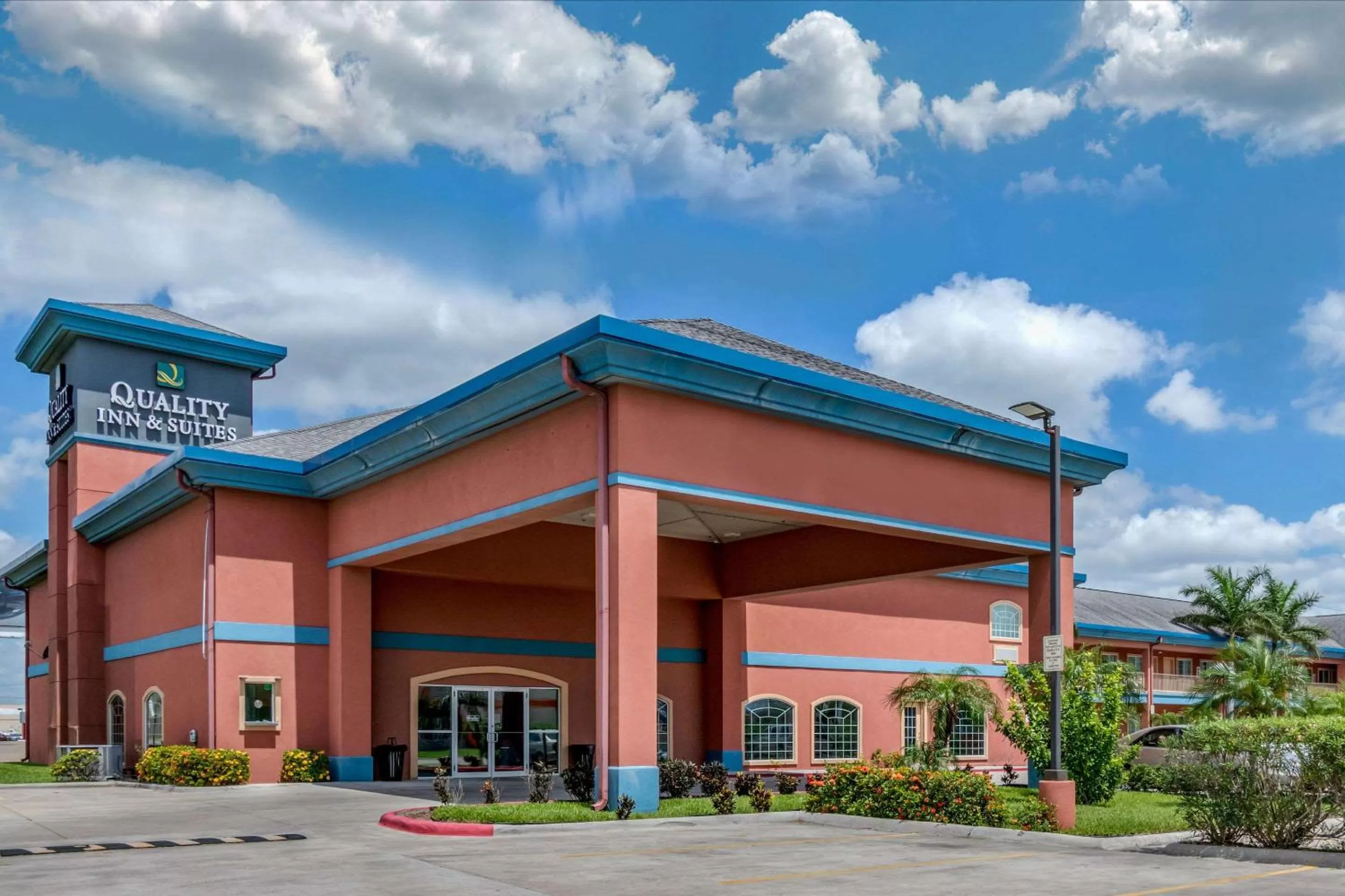 Property building in Quality Inn & Suites at The Outlets Mercedes-Weslaco
