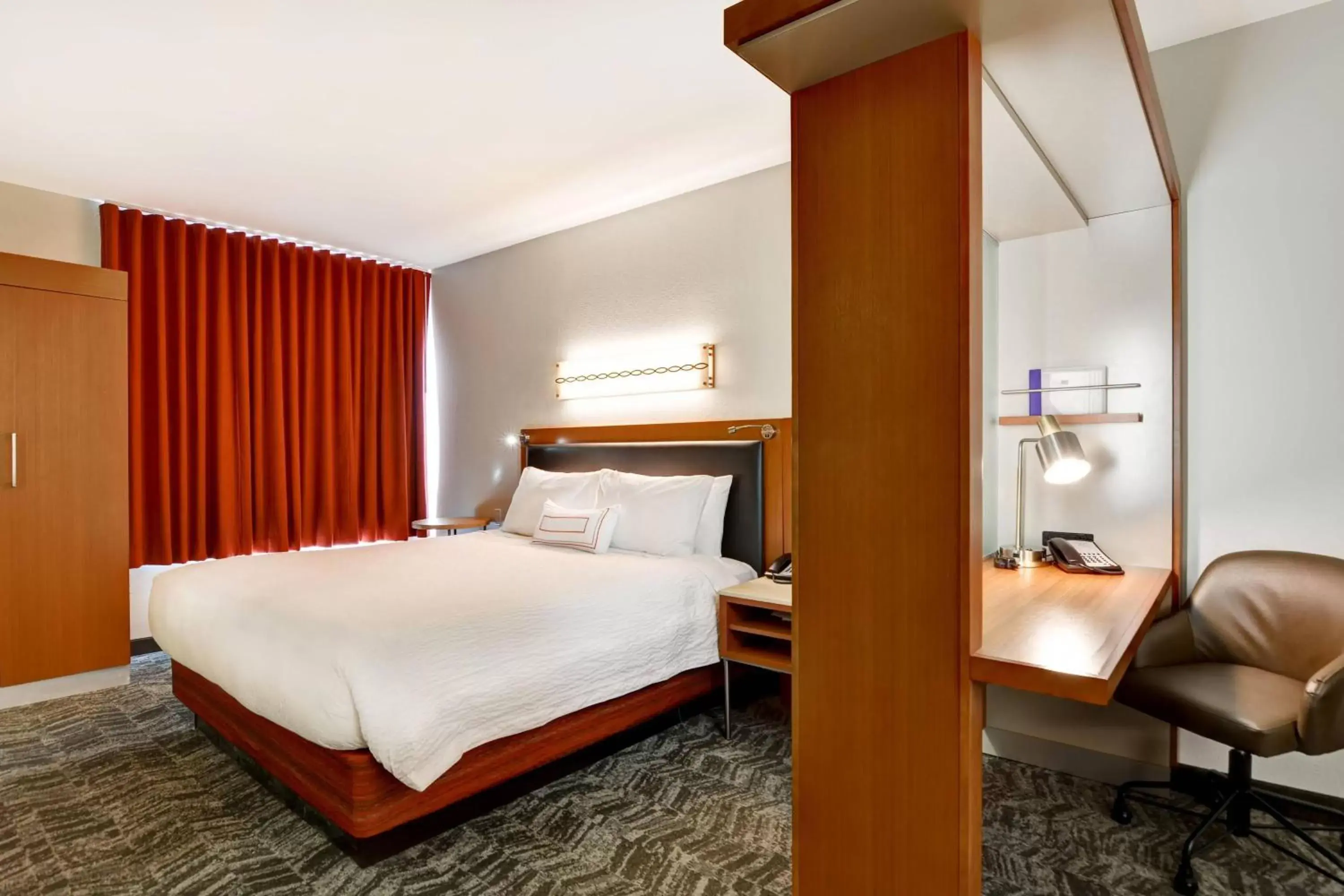 Bedroom, Bed in SpringHill Suites Denver at Anschutz Medical Campus