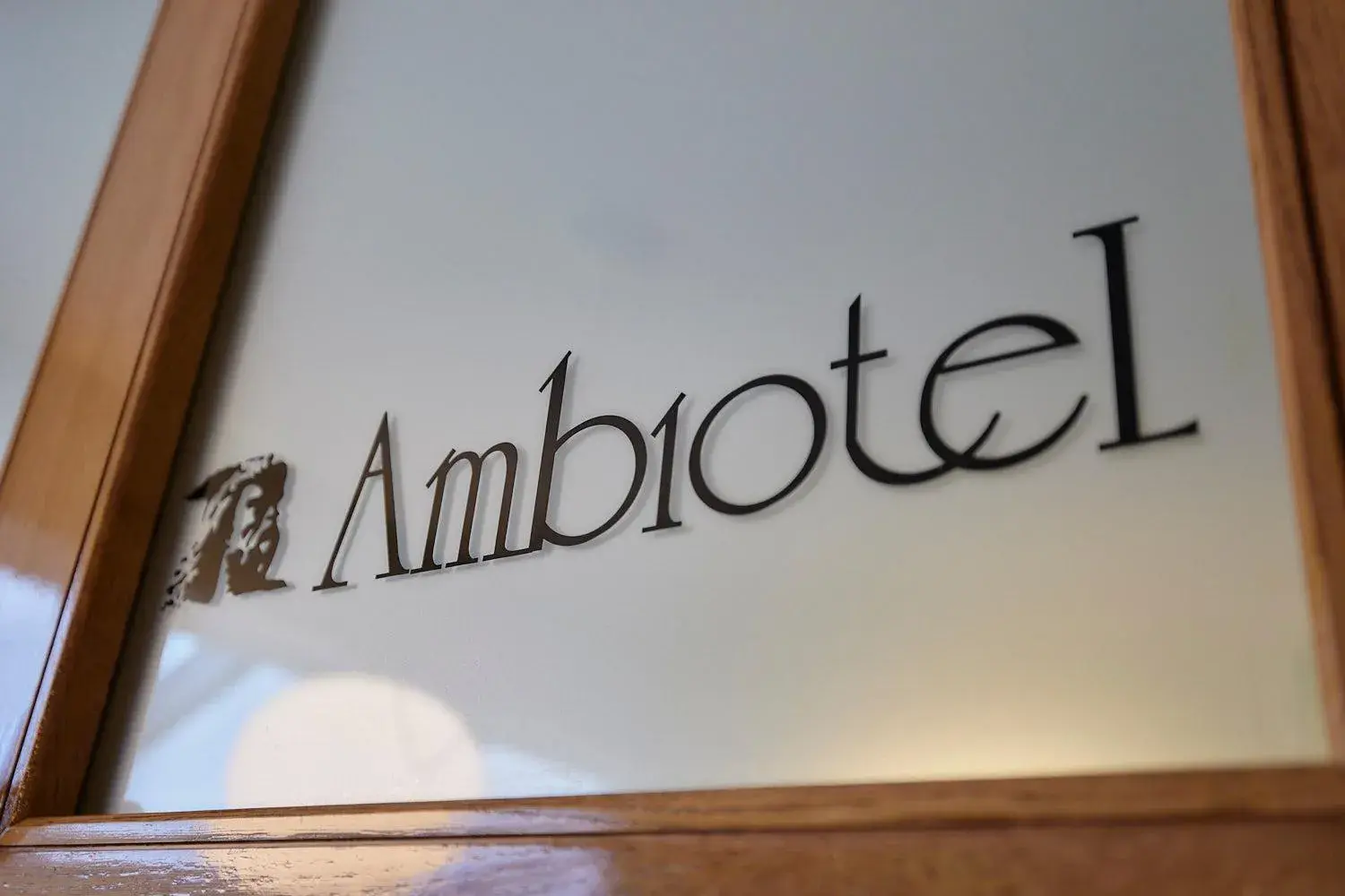 Restaurant/places to eat in Hotel Ambiotel