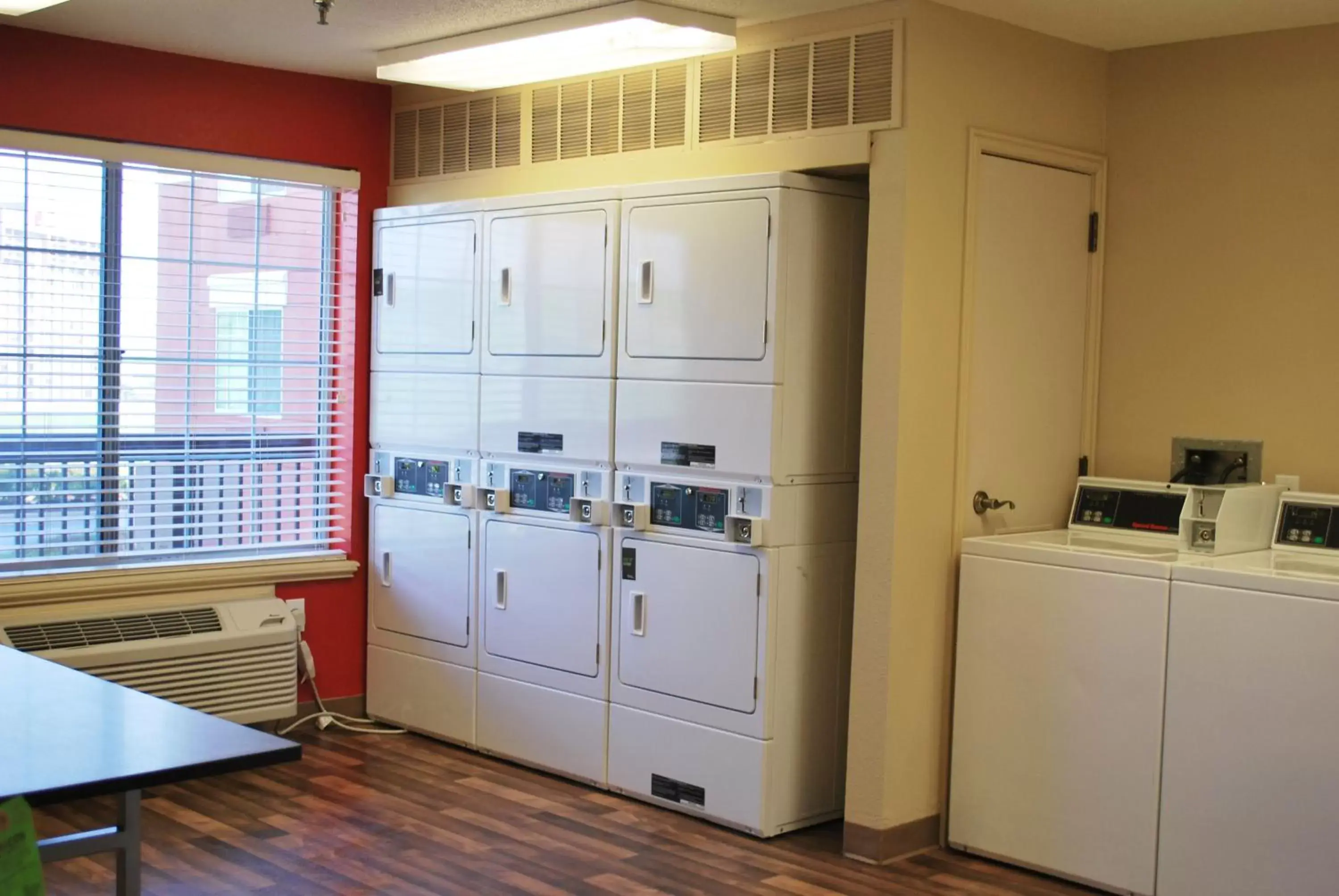 Area and facilities, Kitchen/Kitchenette in Extended Stay America Suites - St Louis - Westport - Central