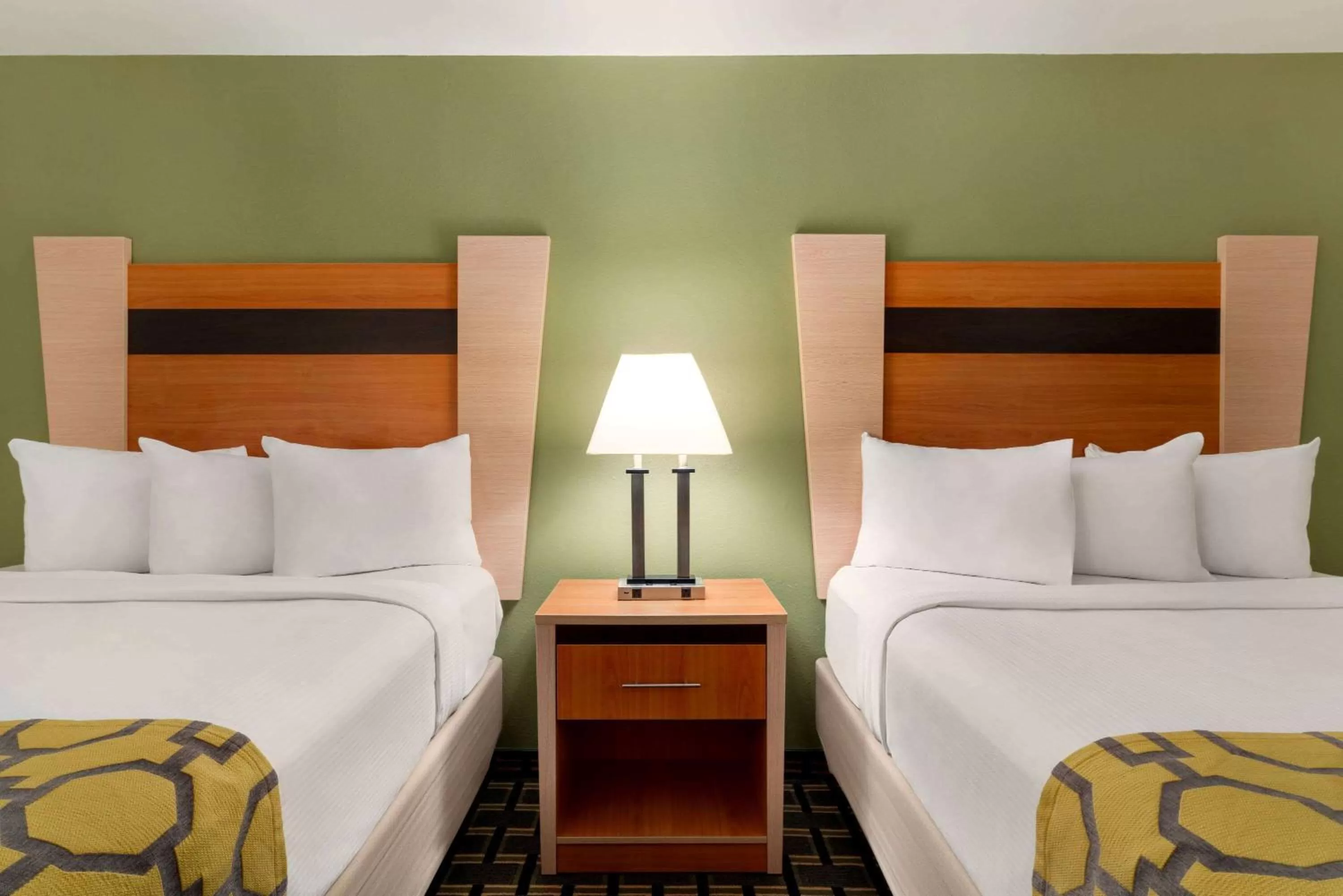 Photo of the whole room, Bed in Baymont by Wyndham North Dartmouth Fall River