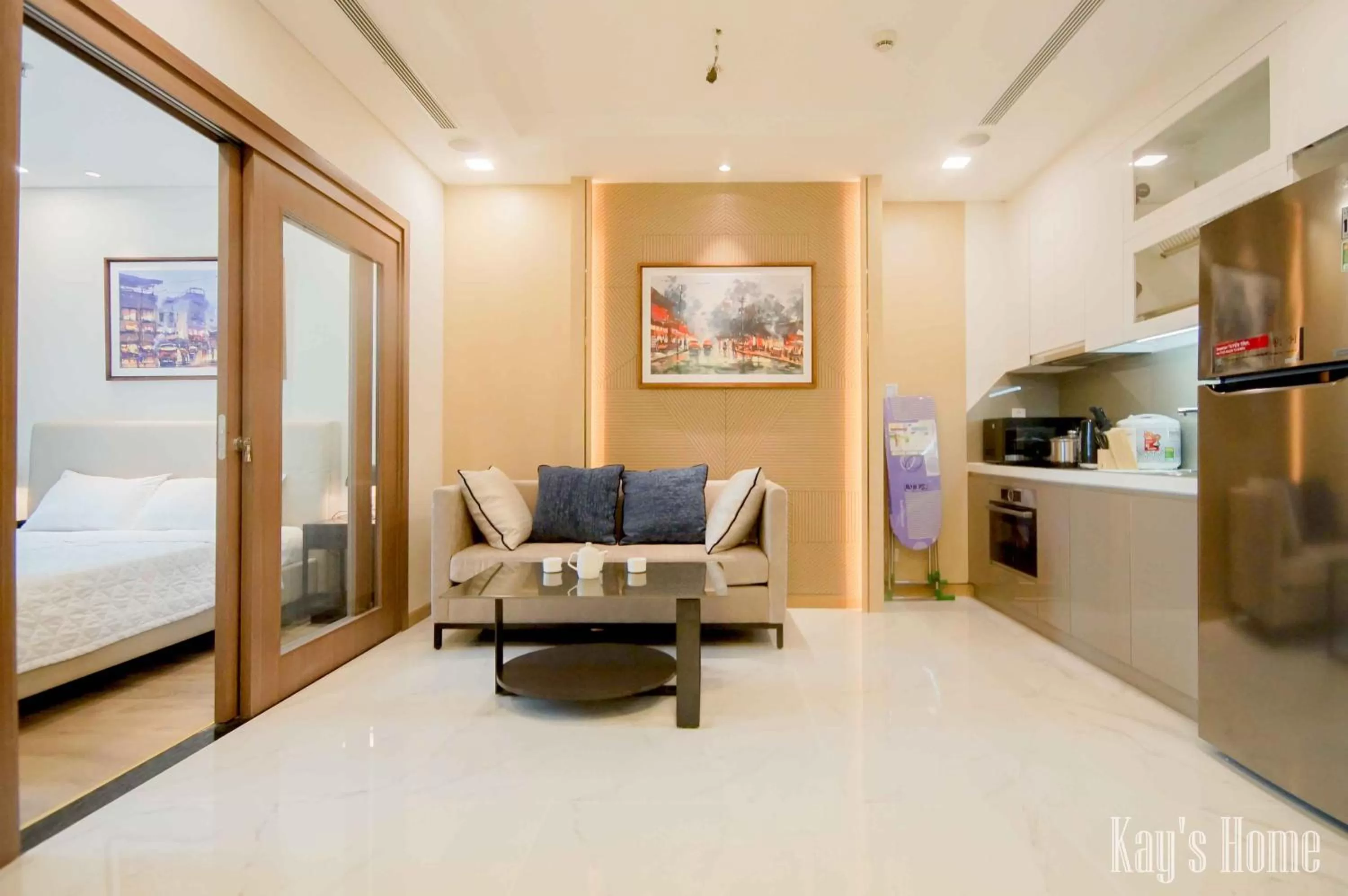 Communal lounge/ TV room, Seating Area in Vinhomes Central Park-Nice Homes