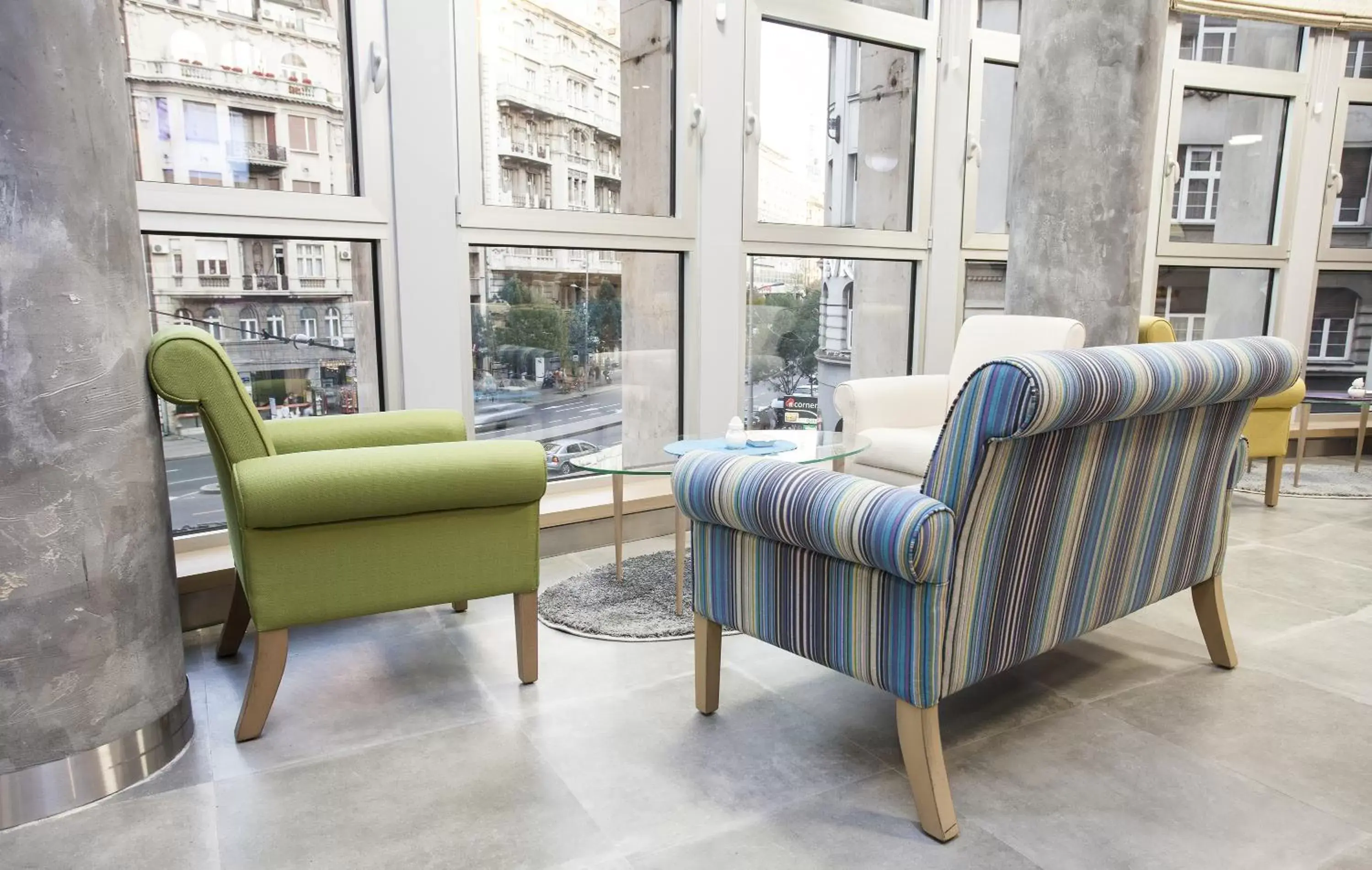 Restaurant/places to eat in Atera Business Suites Restaurant/places to eat in Atera Business Suites