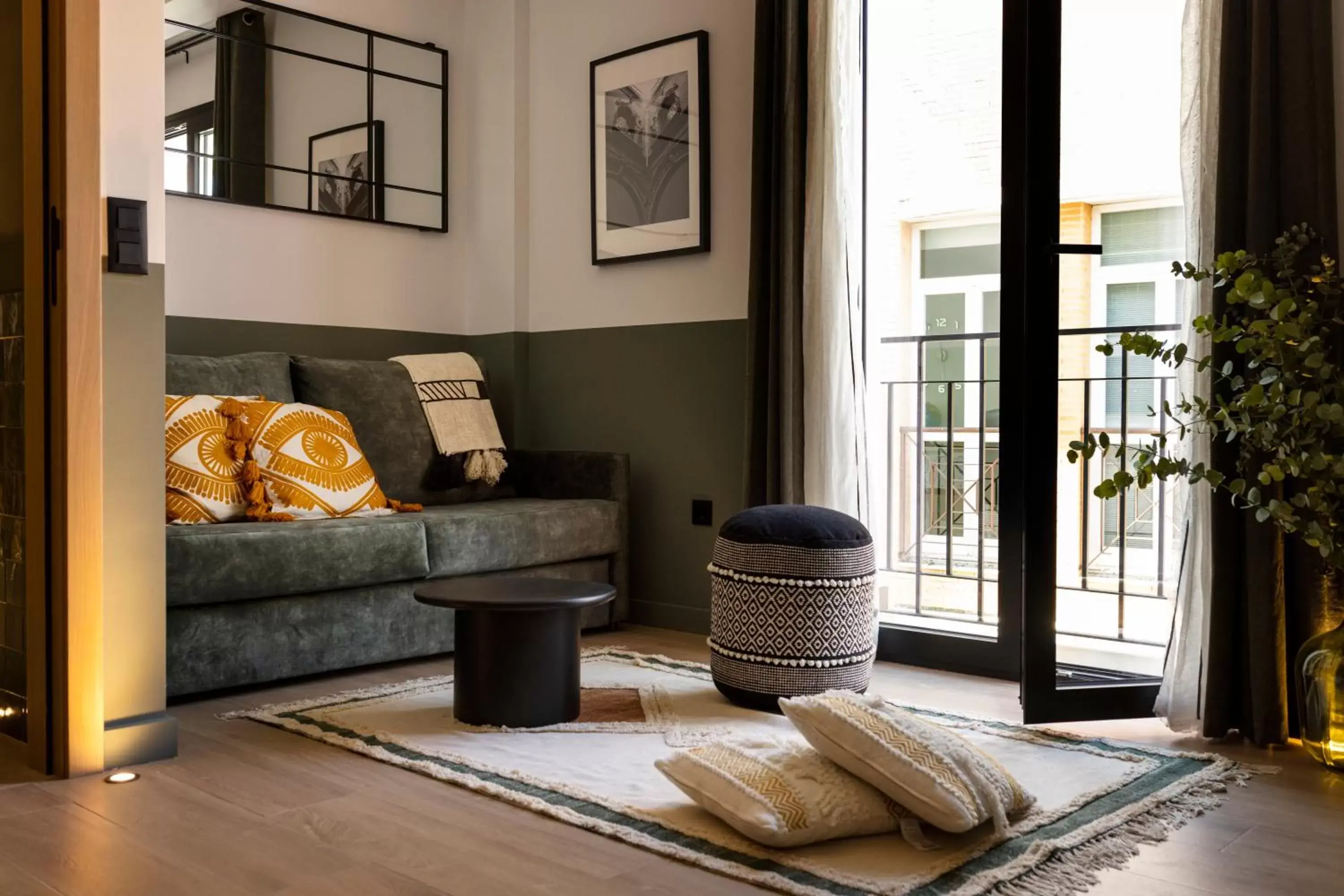 Living room, Seating Area in Doña Lola Alojamientos Boutique