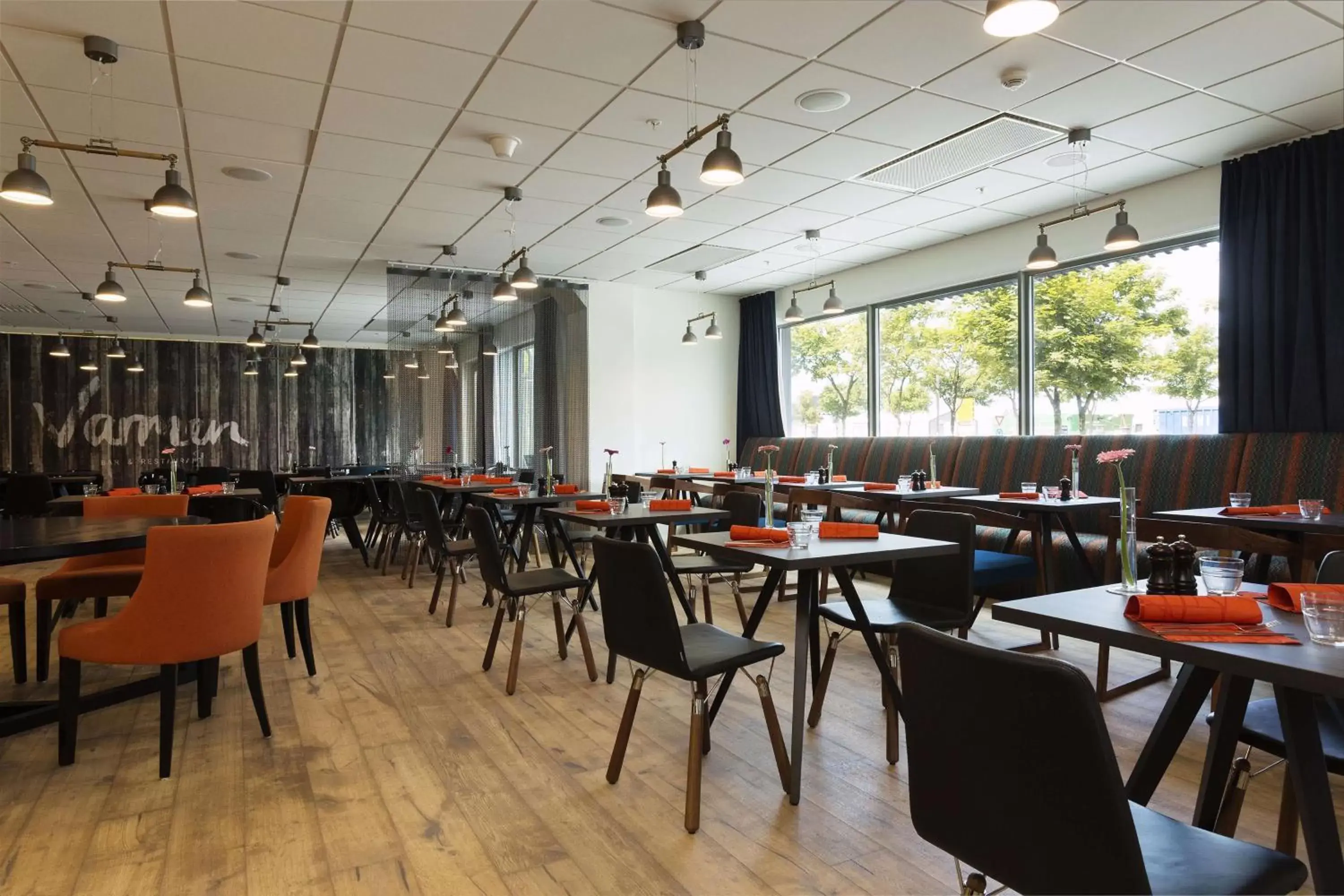 Restaurant/Places to Eat in Scandic Stavanger City