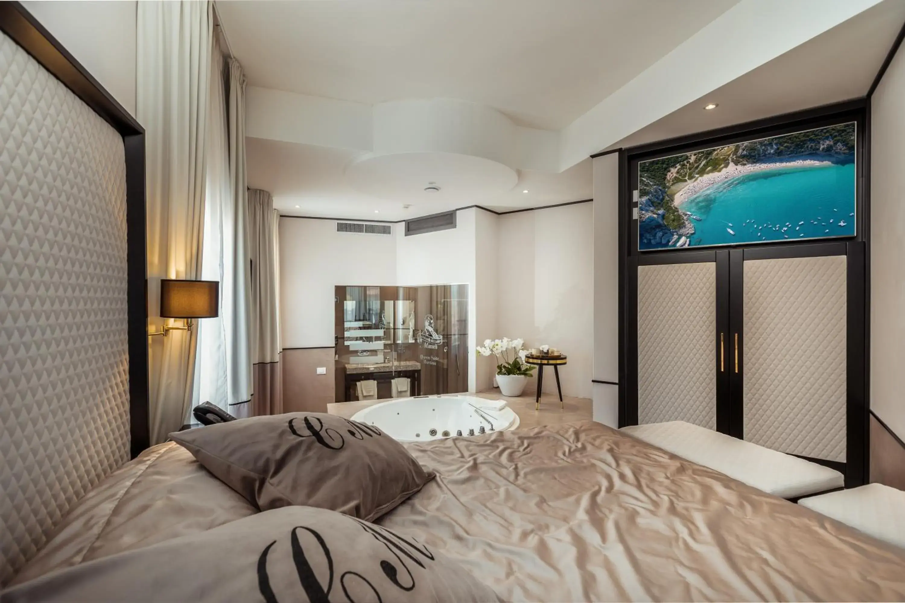 Photo of the whole room, Bed in La Locanda Del Conte Mameli Photo of the whole room, Bed in La Locanda Del Conte Mameli