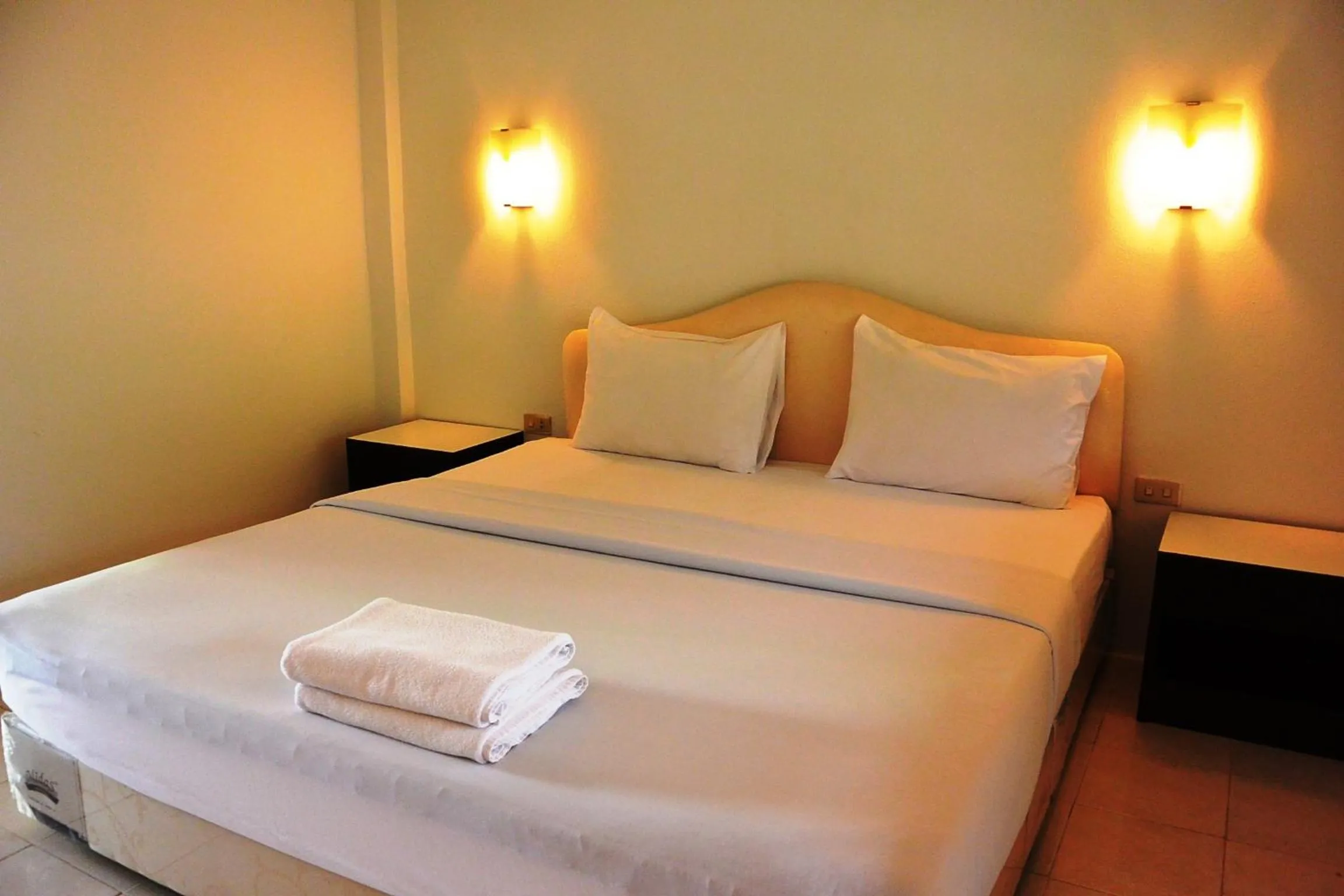Bed in PS 2 Resort Phuket Patong - SHA Plus