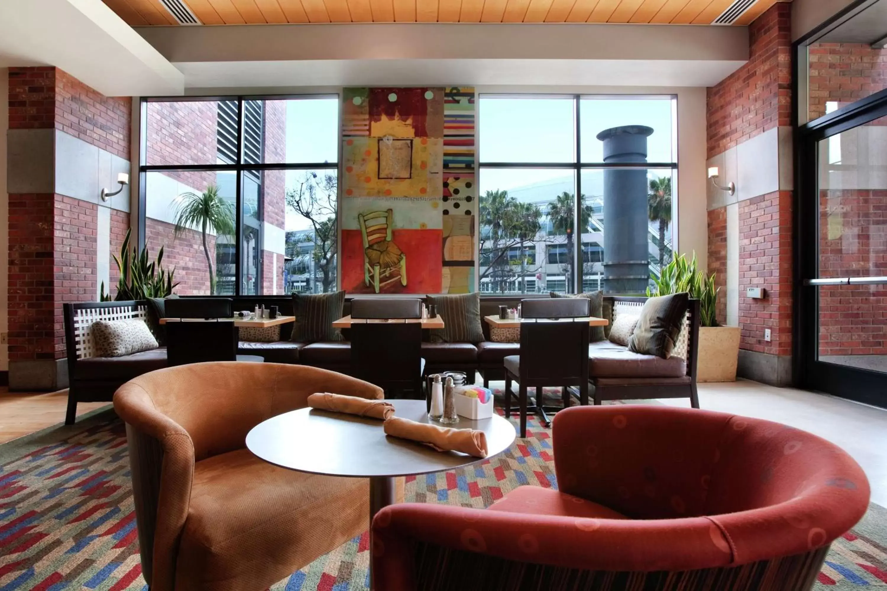 Restaurant/places to eat, Lounge/Bar in Hilton San Diego Gaslamp Quarter