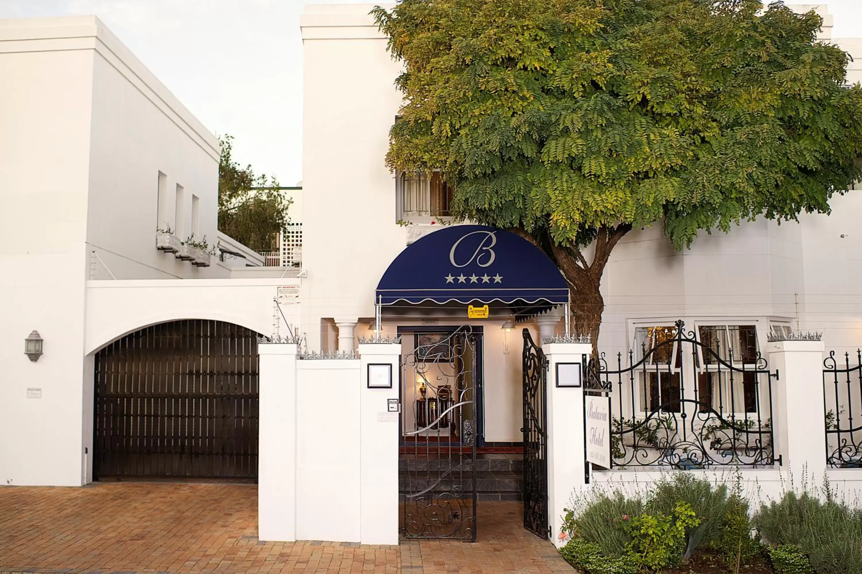 Facade/entrance in Batavia Boutique Hotel