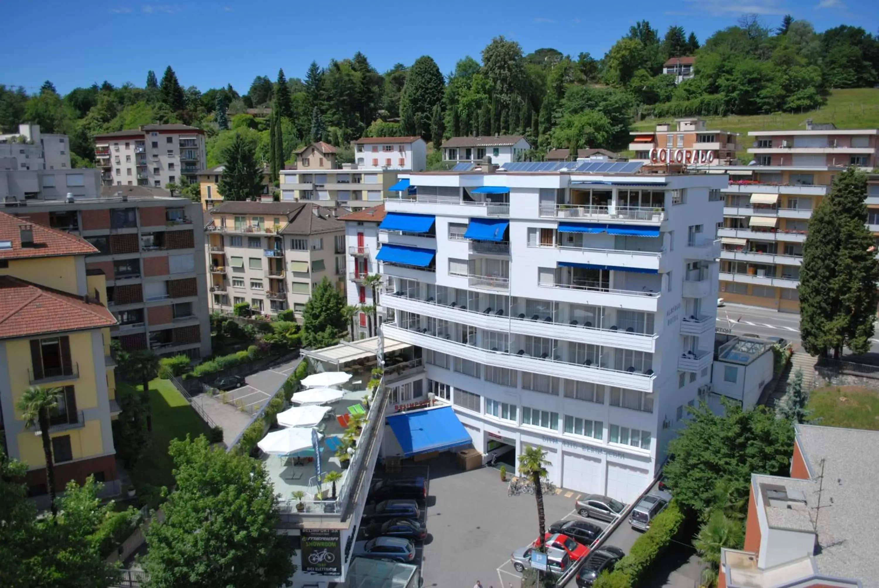 Facade/entrance, Bird's-eye View in Colorado Hotel