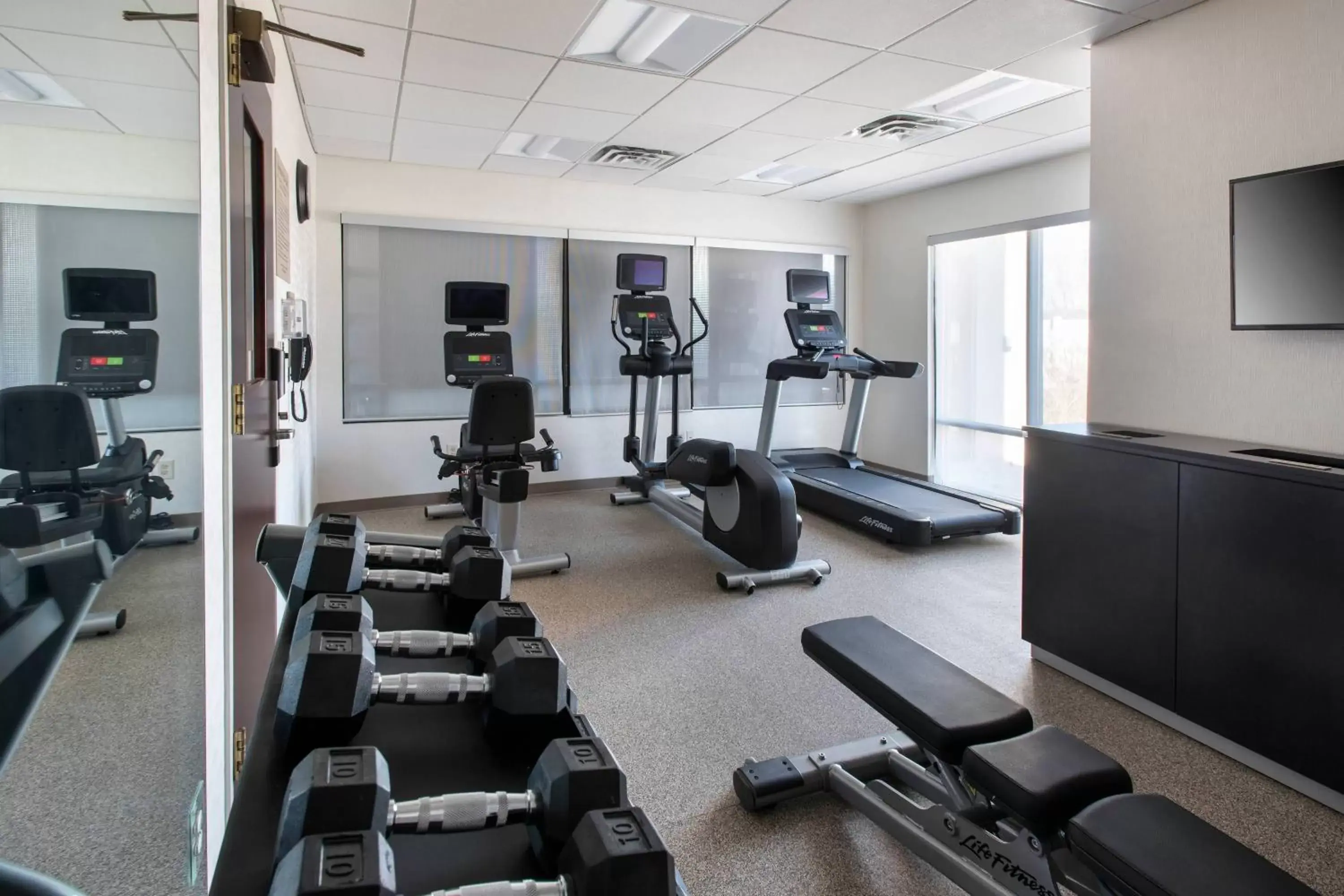 Fitness centre/facilities, Fitness Center/Facilities in SpringHill Suites Danbury