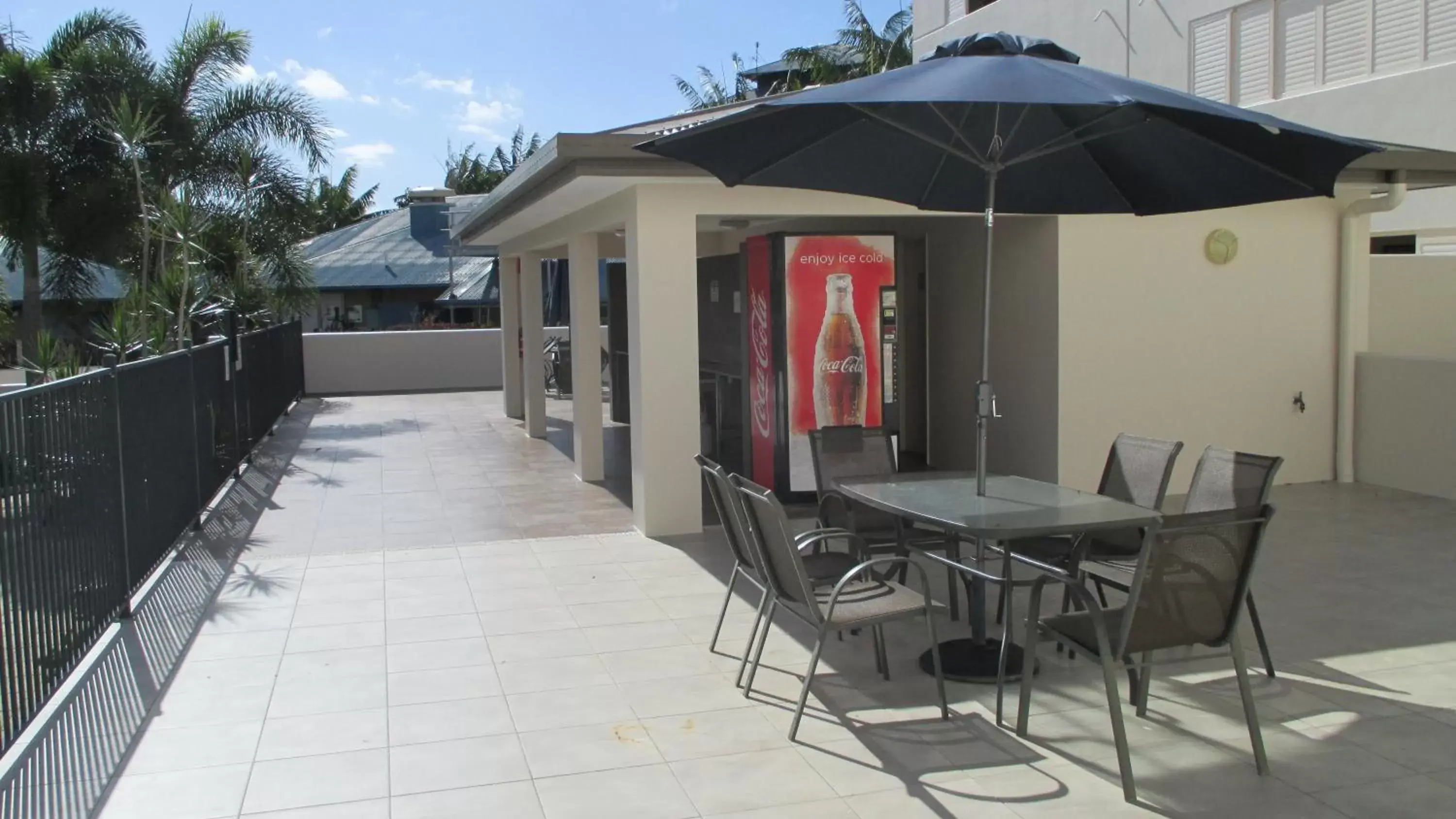 BBQ facilities in Edge Apartments Cairns