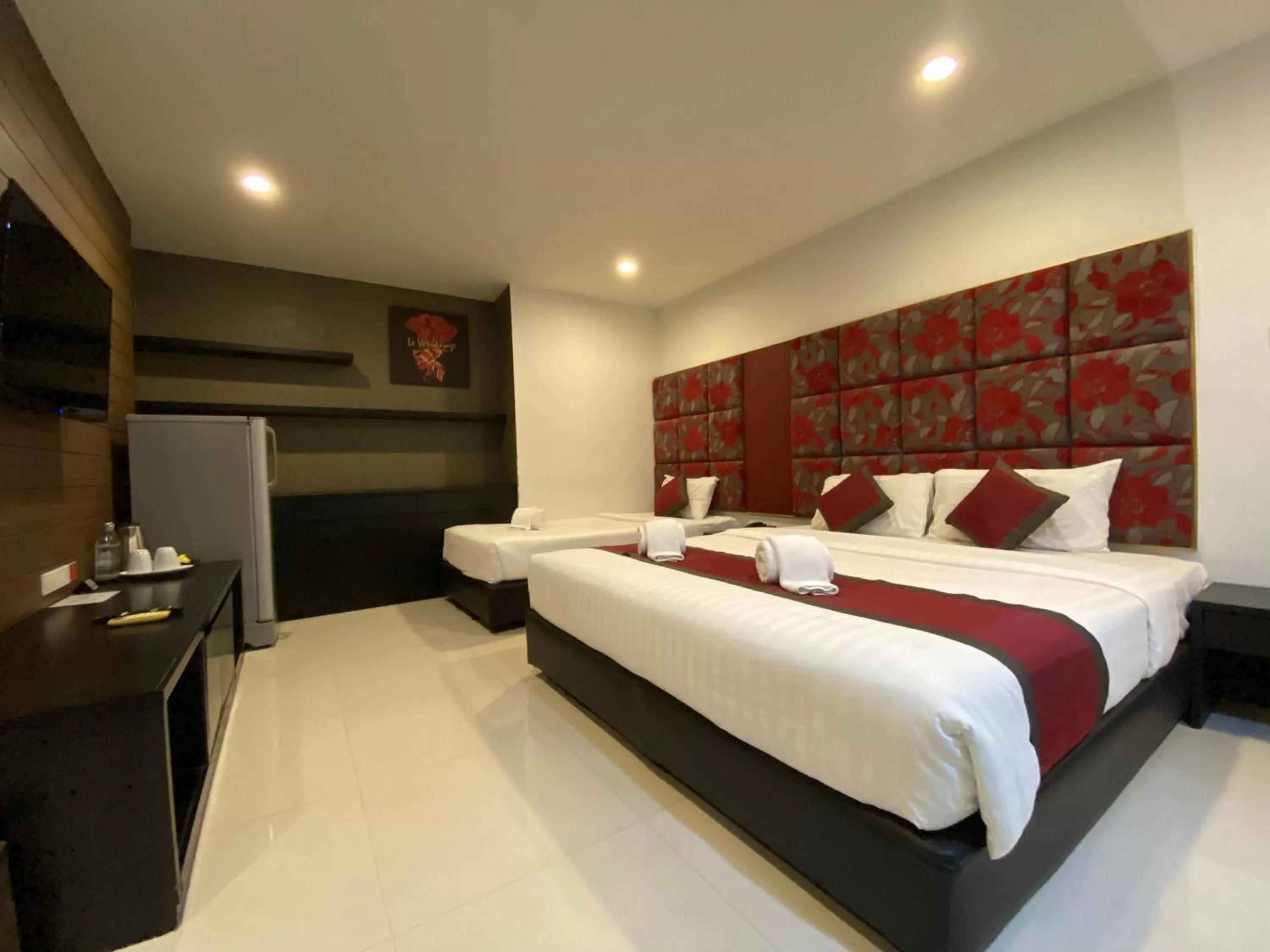 Bed in Le Vernissage by Goad Avadhess Hospitality