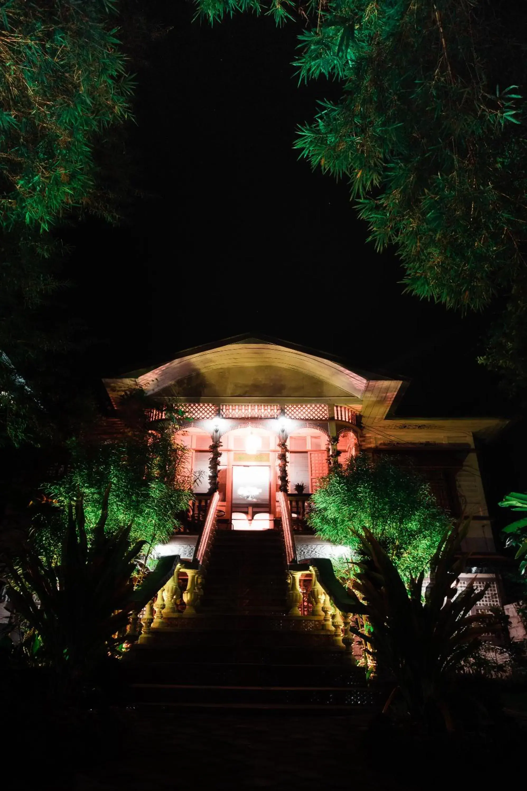 Facade/entrance in Oasis Balili Heritage Lodge