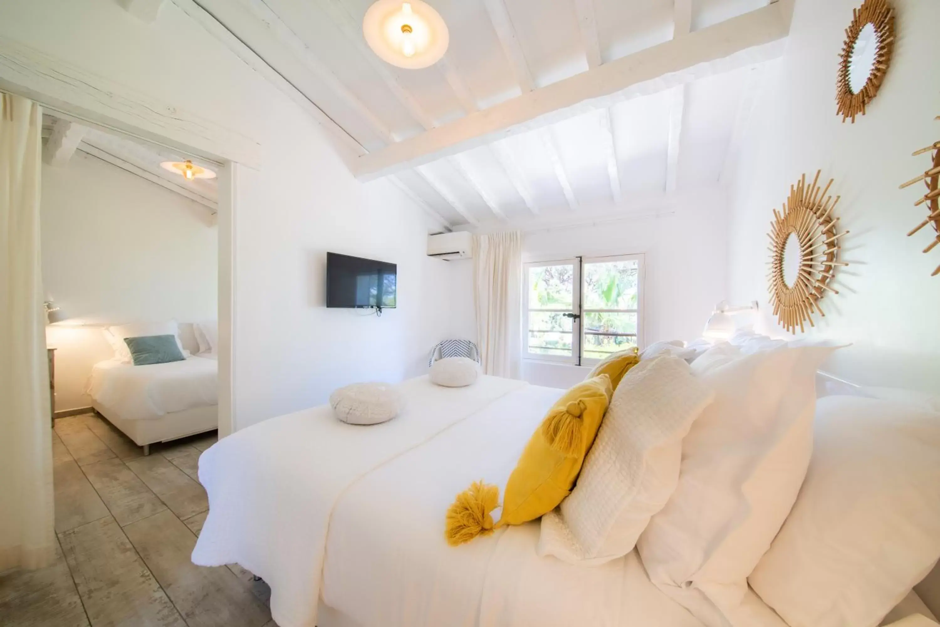 Bed in Les Capucines Saint Tropez