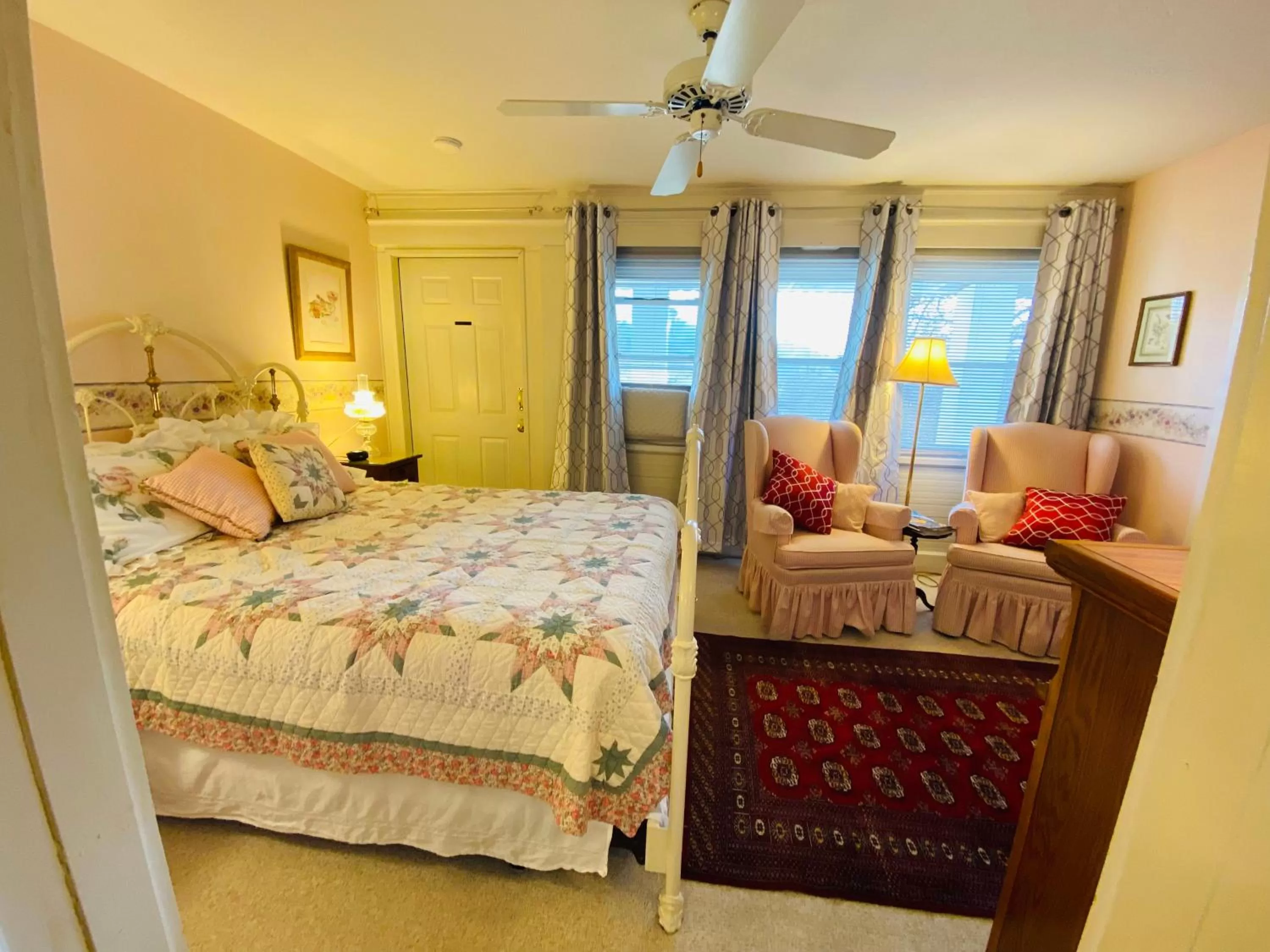 Bed in Terrell House B&B