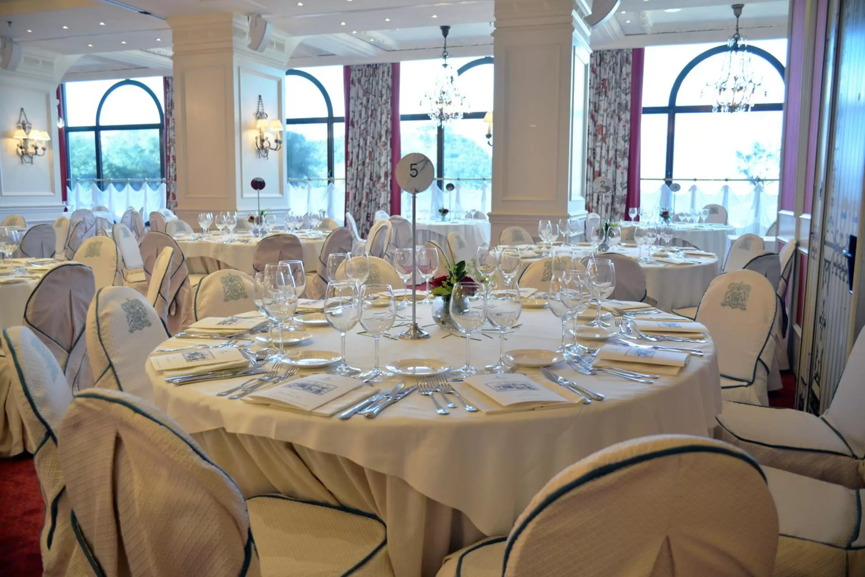 Meeting/conference room, Banquet Facilities in Hotel de Londres y de Inglaterra