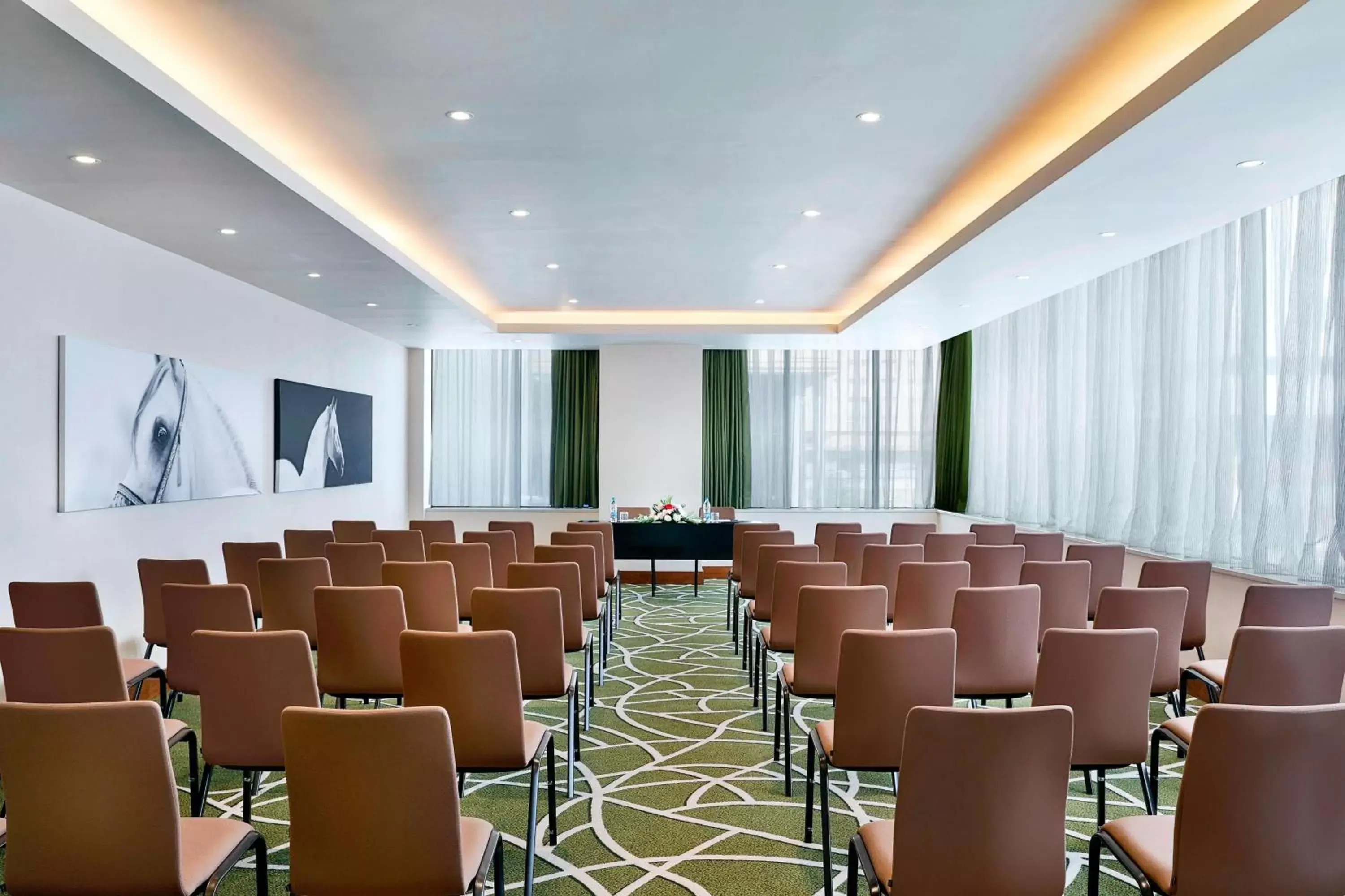 Meeting/conference room in Courtyard by Marriott Riyadh Olaya