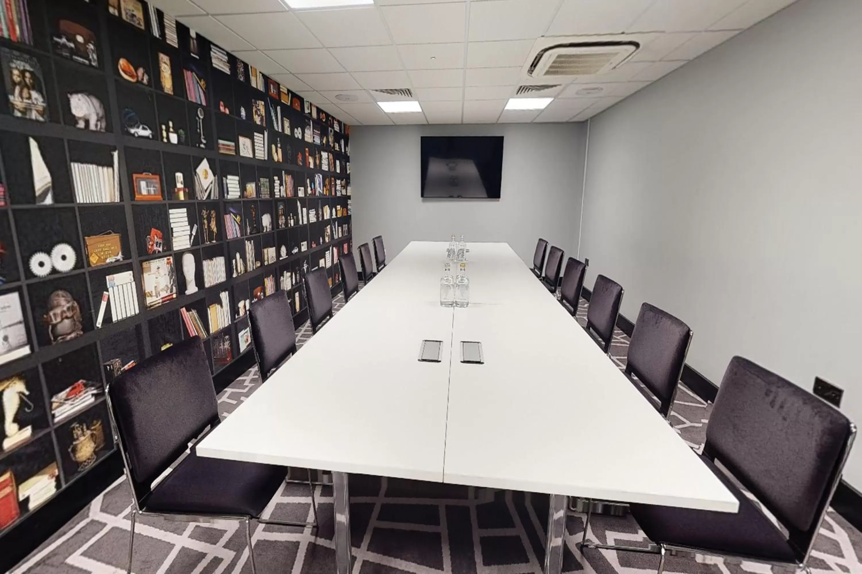 Meeting/conference room in Village Hotel Warrington