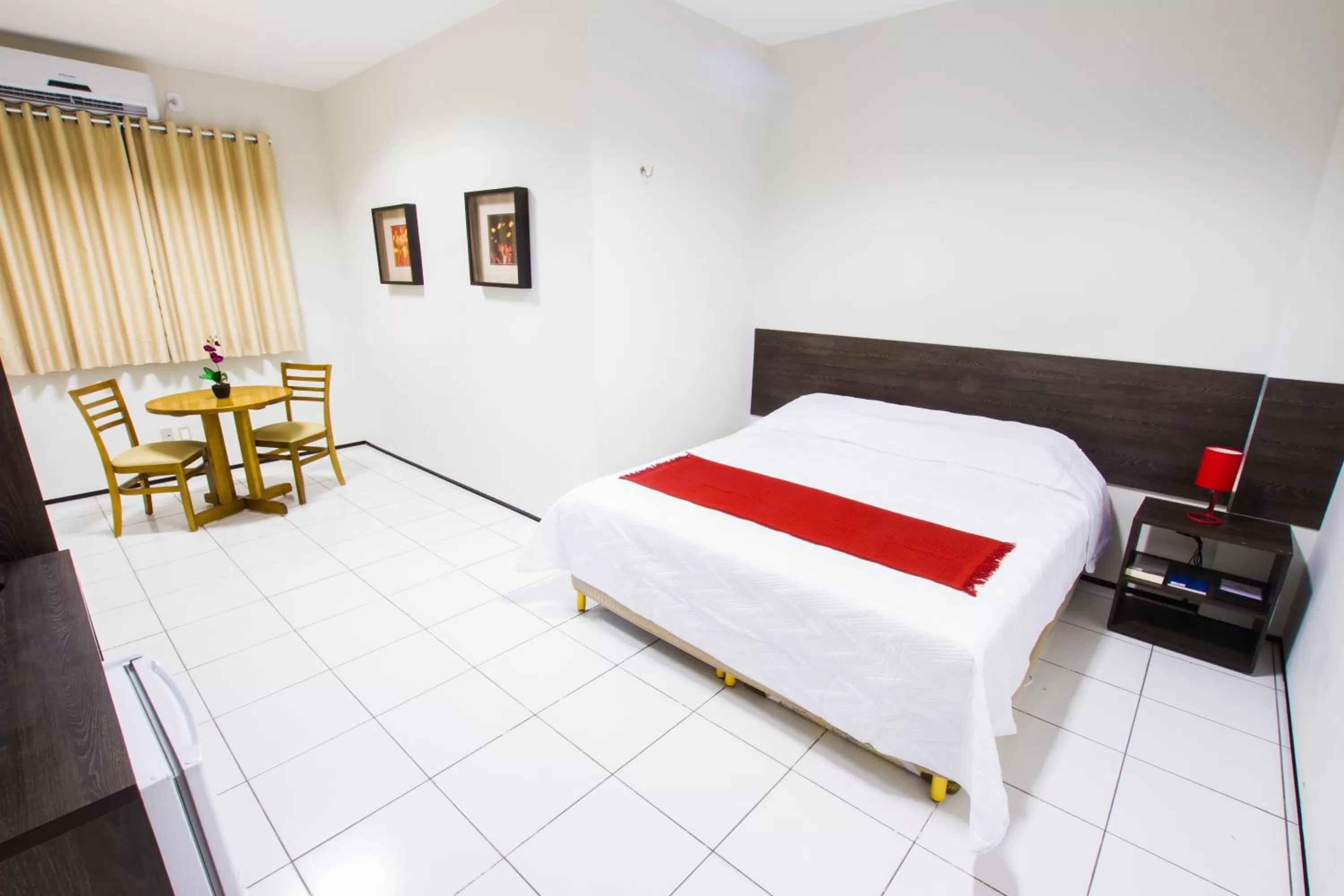 Photo of the whole room, Bed in Holiday Hotel Picos