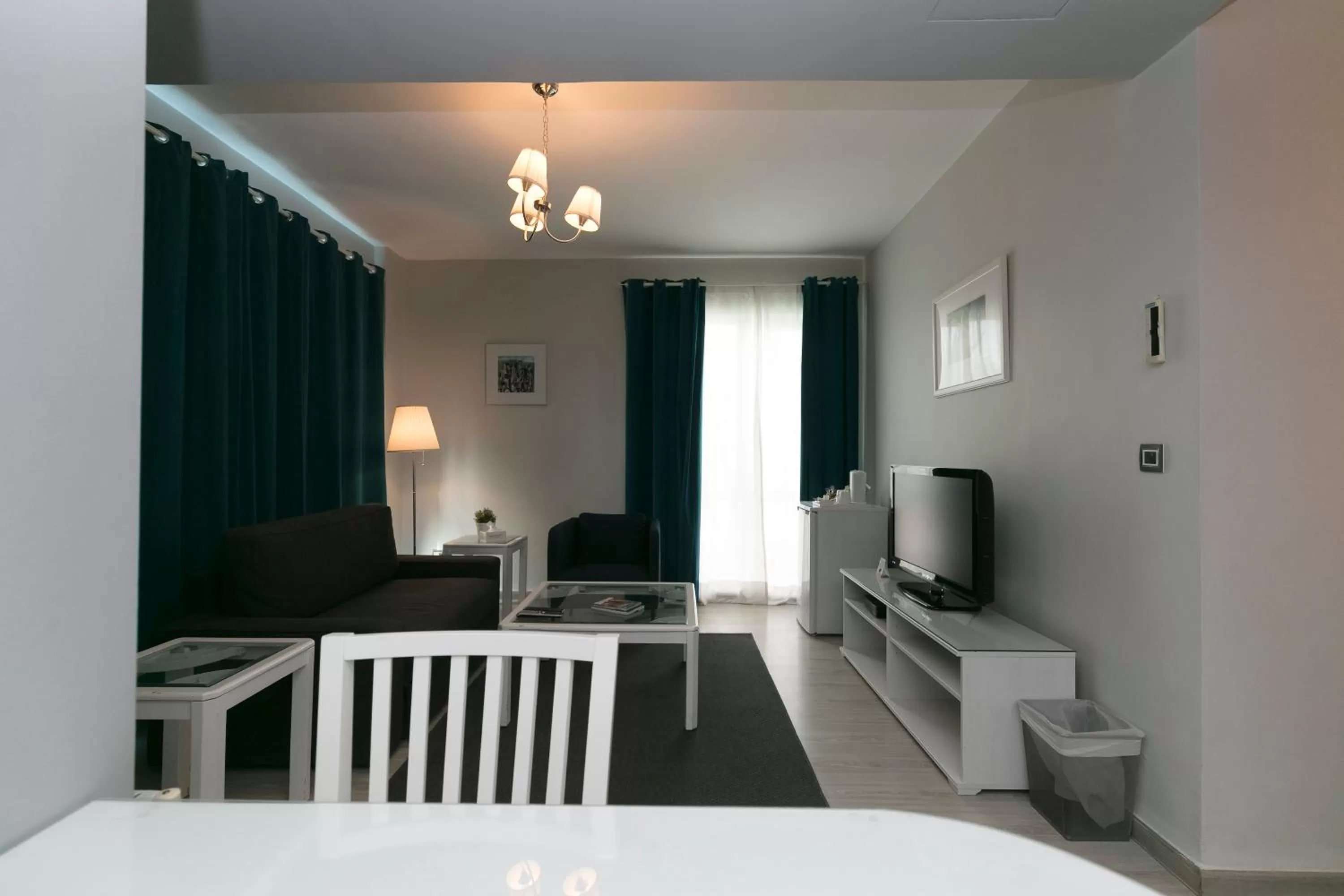 TV and multimedia, Bed in The Conroy Boutique Hotel